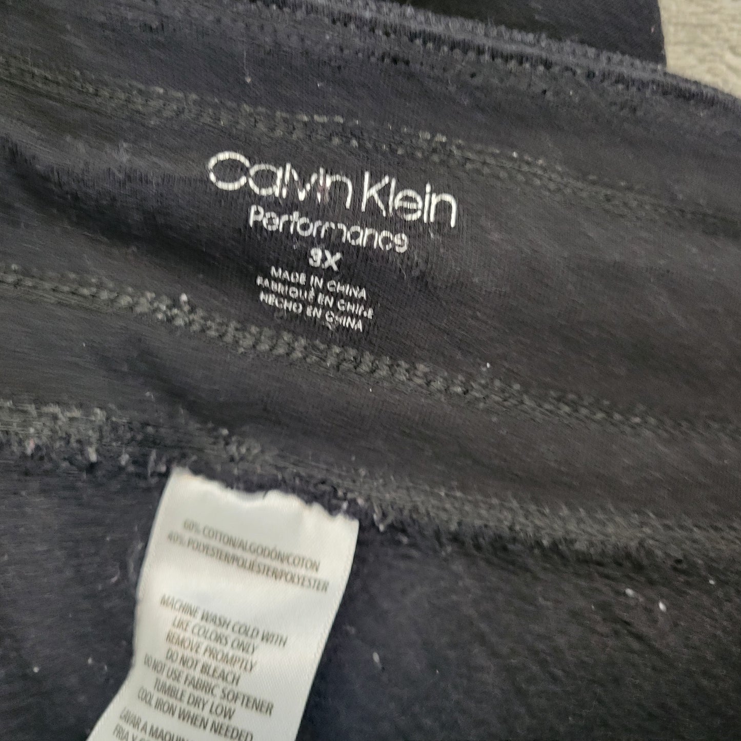 Calvin Klein Performance Women's 3X Black Jogger Pants Cropped BLA75E