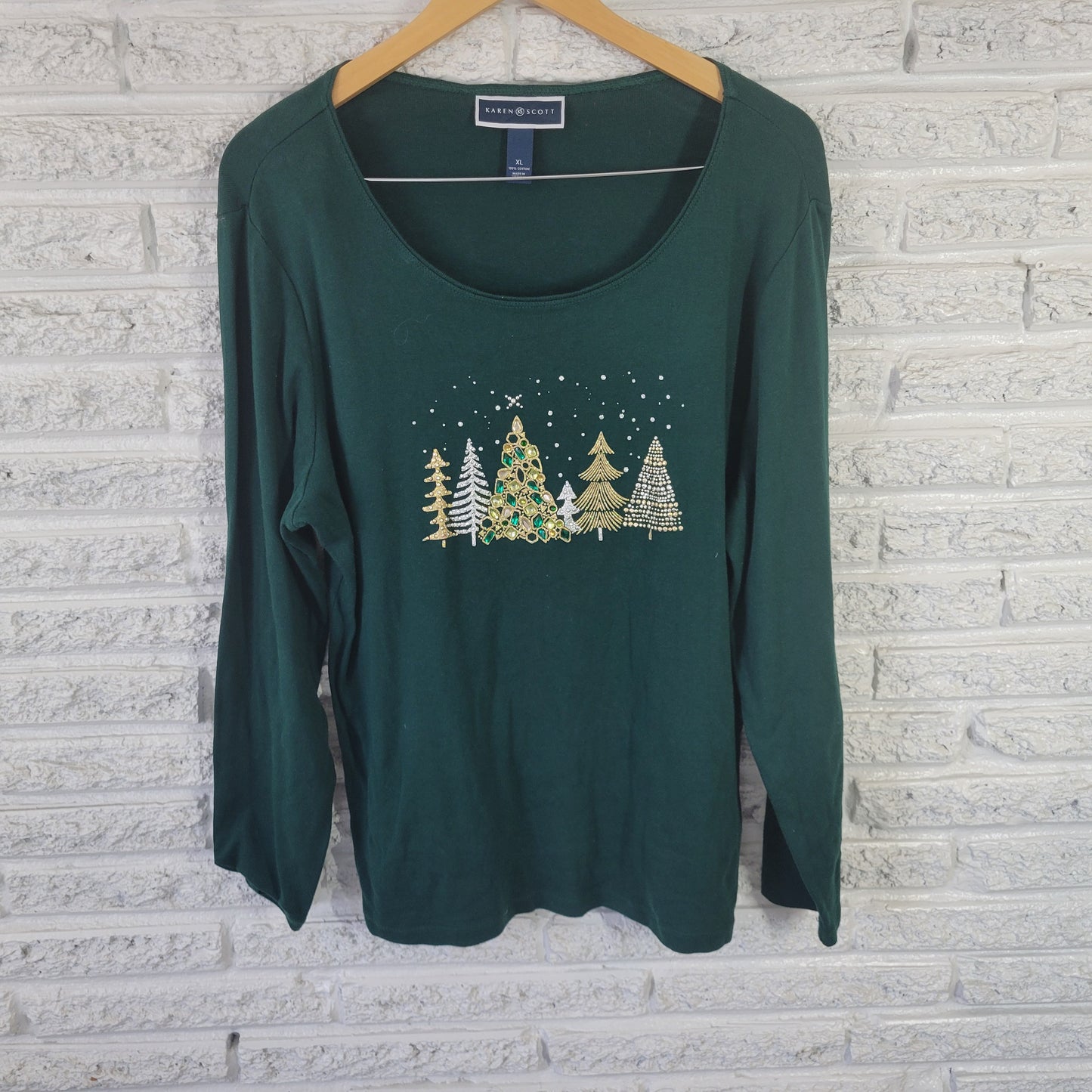Karen Scott Women's XL Green Christmas T-Shirt Embroidered Rhinestone GRE49XE