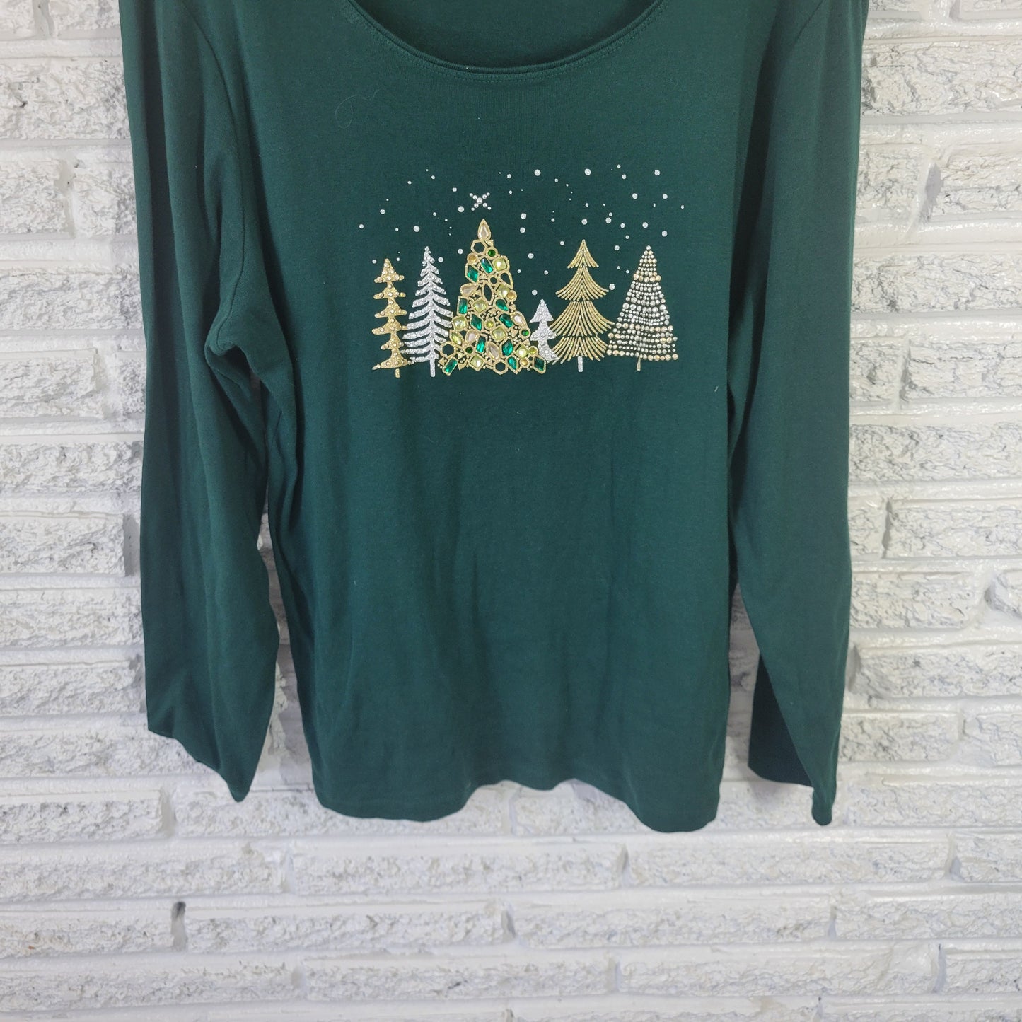 Karen Scott Women's XL Green Christmas T-Shirt Embroidered Rhinestone GRE49XE