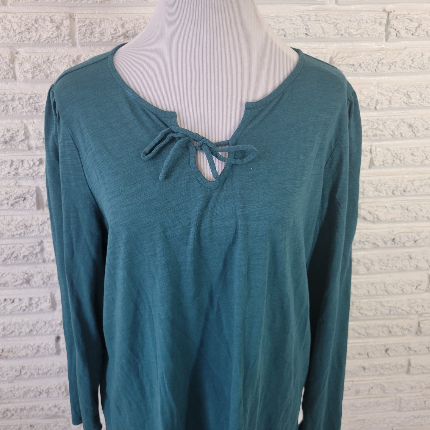 Belle Kim Gravel Women's XL Green V-Neck Top Long Sleeve Keyhole Blouse GRE25E