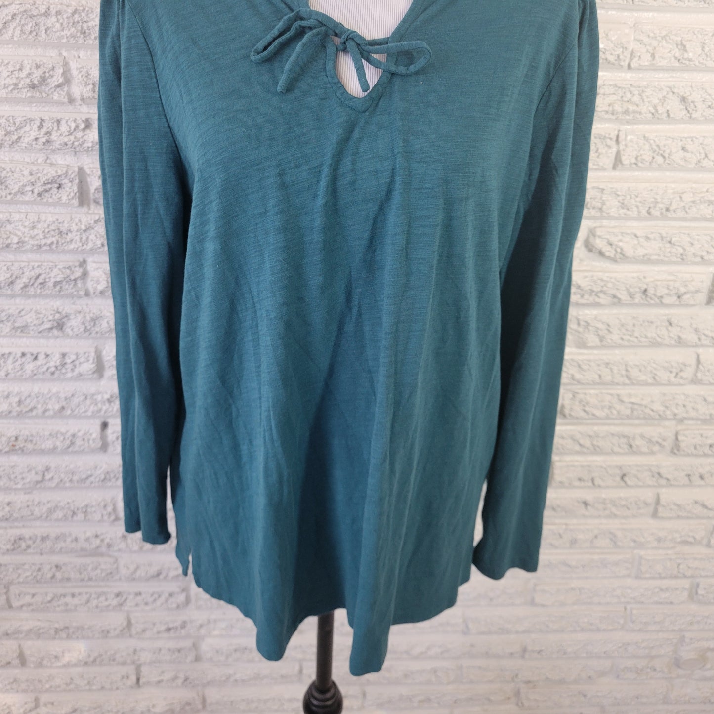 Belle Kim Gravel Women's XL Green V-Neck Top Long Sleeve Keyhole Blouse GRE25E