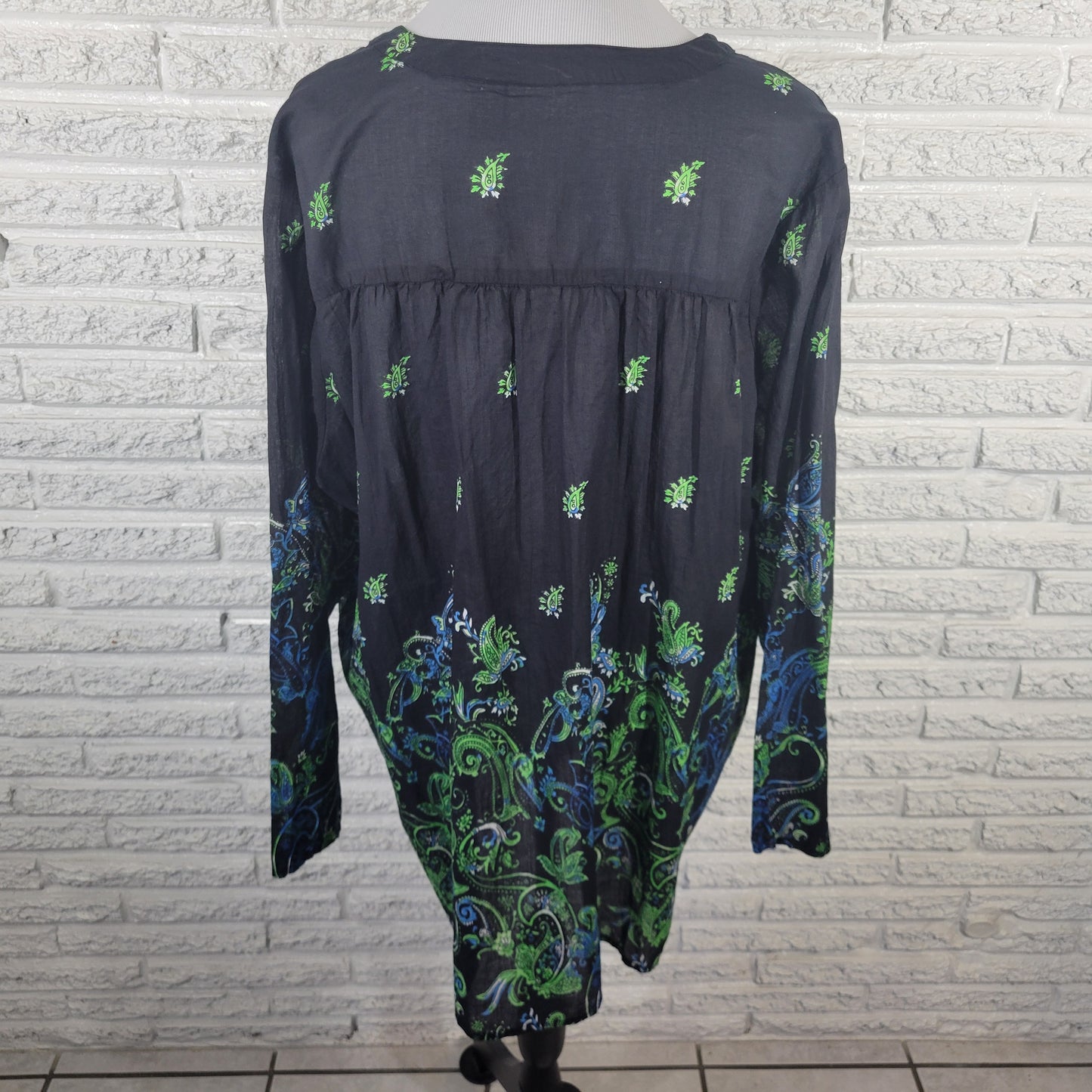 Collections Etc XXL Womens Black Green Paisley Pintuck Cotton Tunic PAI13E