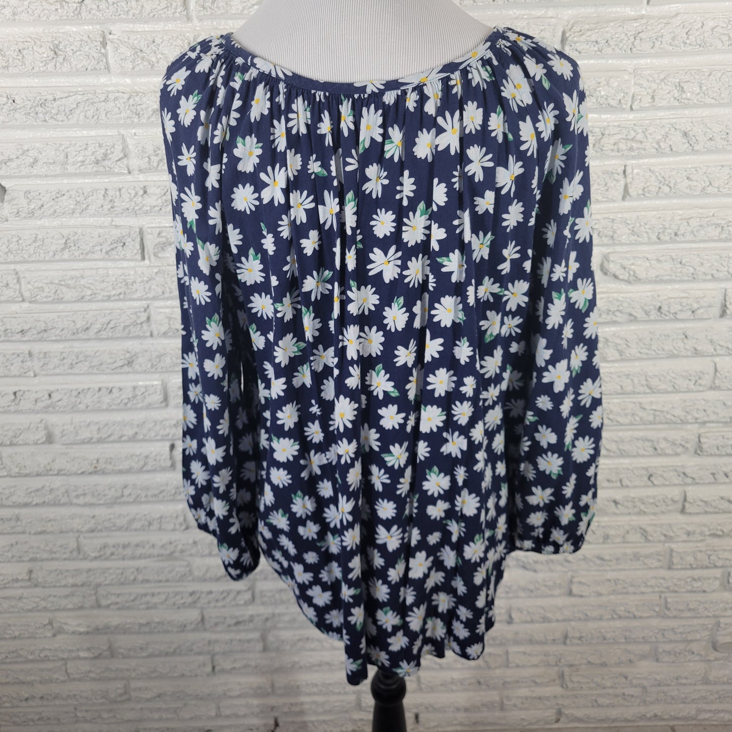 Old Navy XL Womens Cotton Blend Blue White Daisy Floral Long Sleeve FLO144E