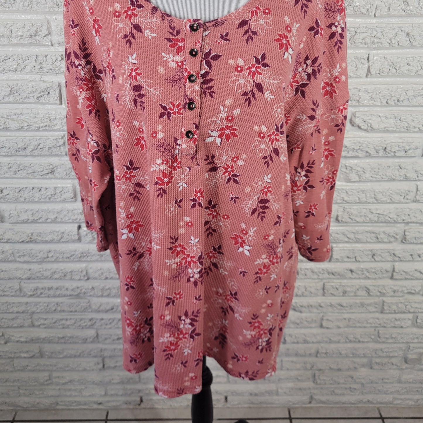 Woman Within Womens Top 1X Tunic Waffle Knit Pink Floral Buttons FLO126E