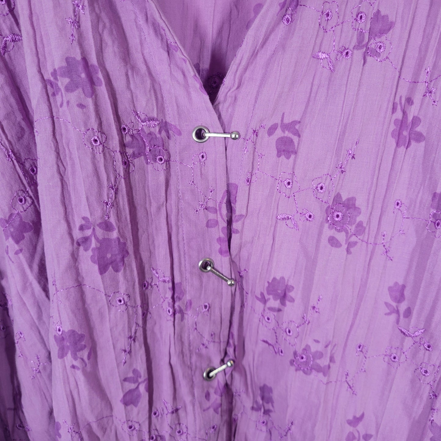 Liz & Me 3X 26W 28W Plus Size Lavender Floral Eyelet 3/4 Sleeve Top Clasp FLO63E