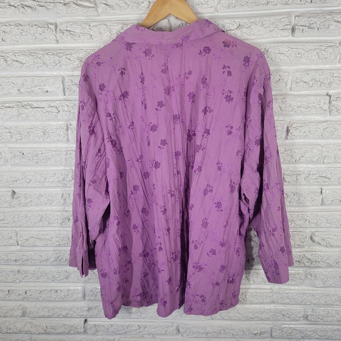 Liz & Me 3X 26W 28W Plus Size Lavender Floral Eyelet 3/4 Sleeve Top Clasp FLO63E