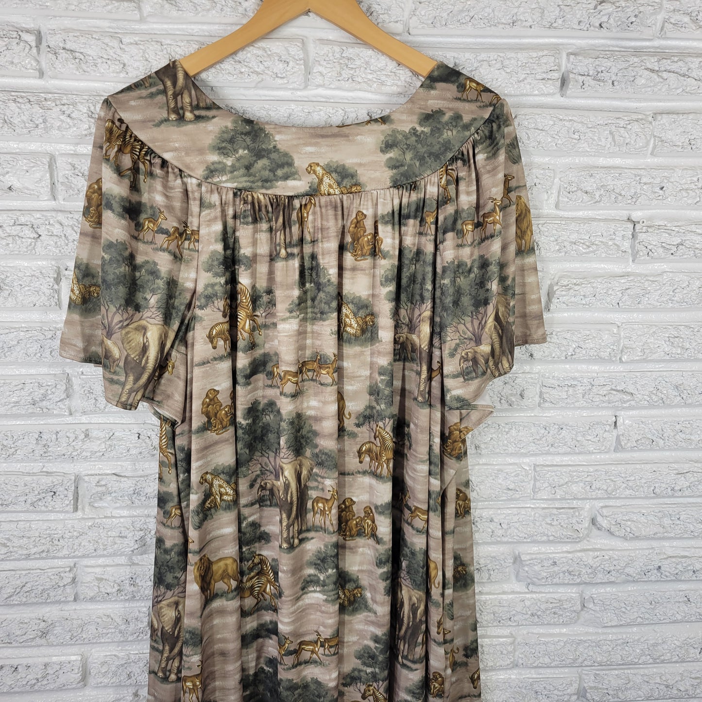 Secret Treasures Women's 4X Plus Size Muu Muu Kaftan Green Gold Safari B6E