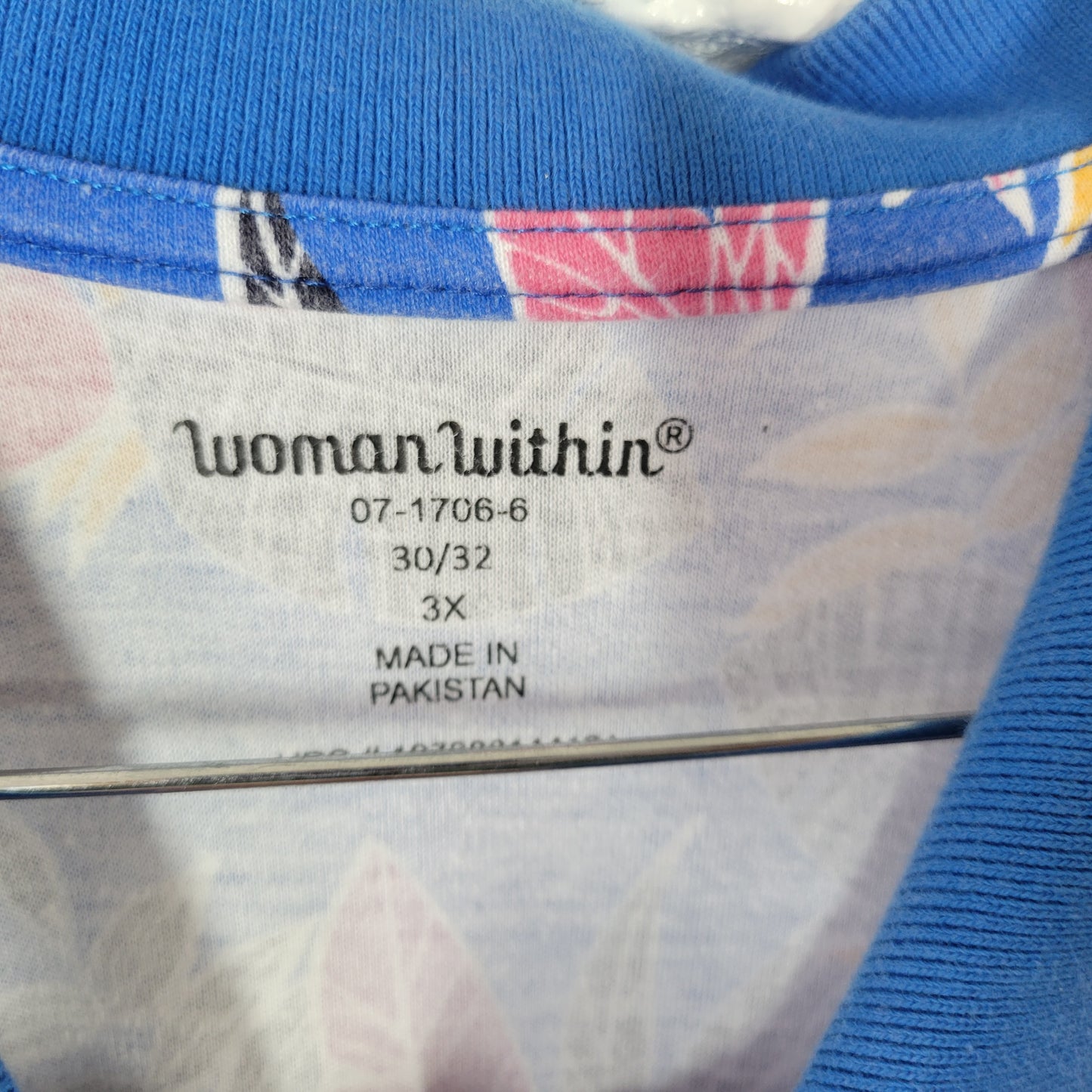 Woman Within 3X Women's Polo Shirt Blue Pink Floral Cotton Blend FLO297E