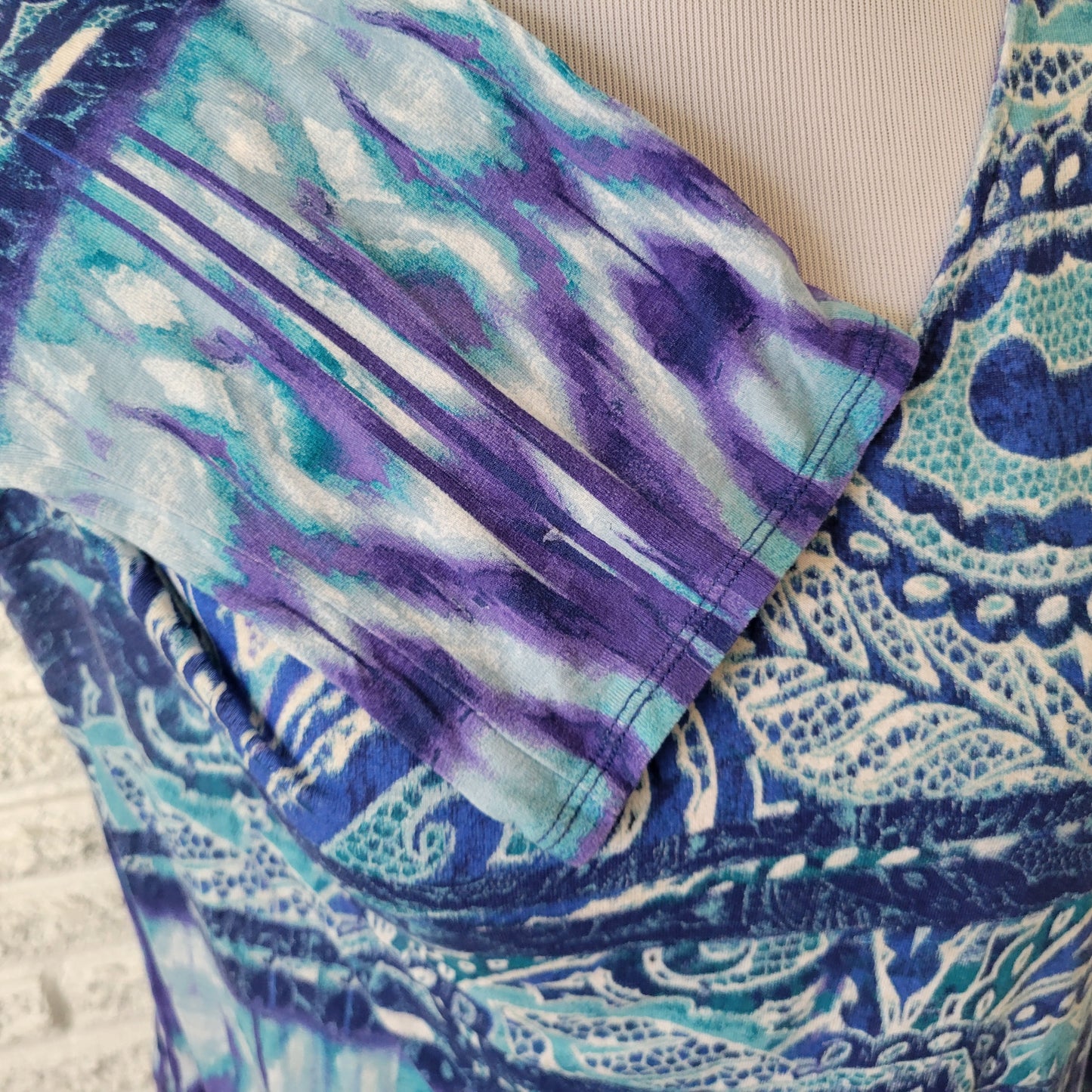 Chico's Women's XL Top Blue White Paisley V-Neck Long Sleeve Stretch PAI18E