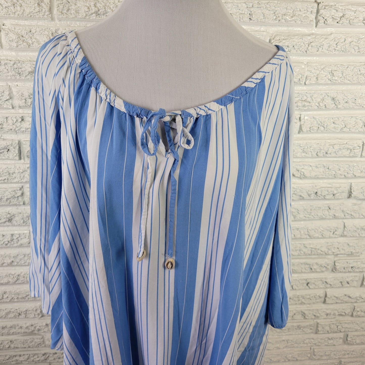 Woman Within 2X Plus Tunic Blue White Striped Rayon 3/4 Sleeve Boat Neck STR135E