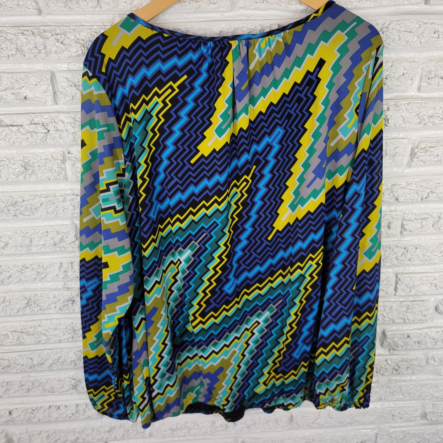 Style & Co Women's Top 3X Blue Yellow Geometric Studded Long Sleeve GEO71E