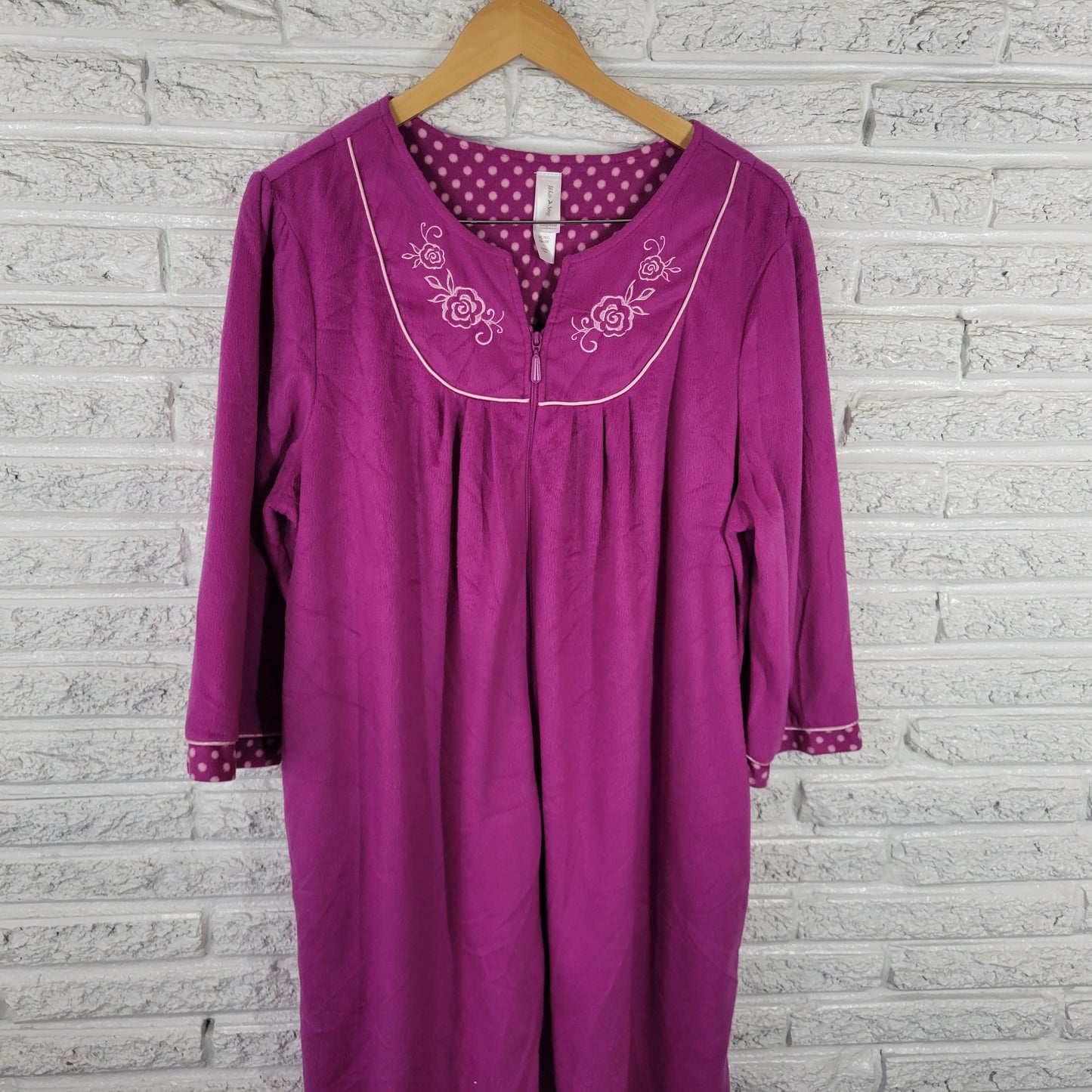 White Stag Robe Womens XL Purple Fleece Zip Up 3/4 Sleeve Pockets Sleep SWE44E