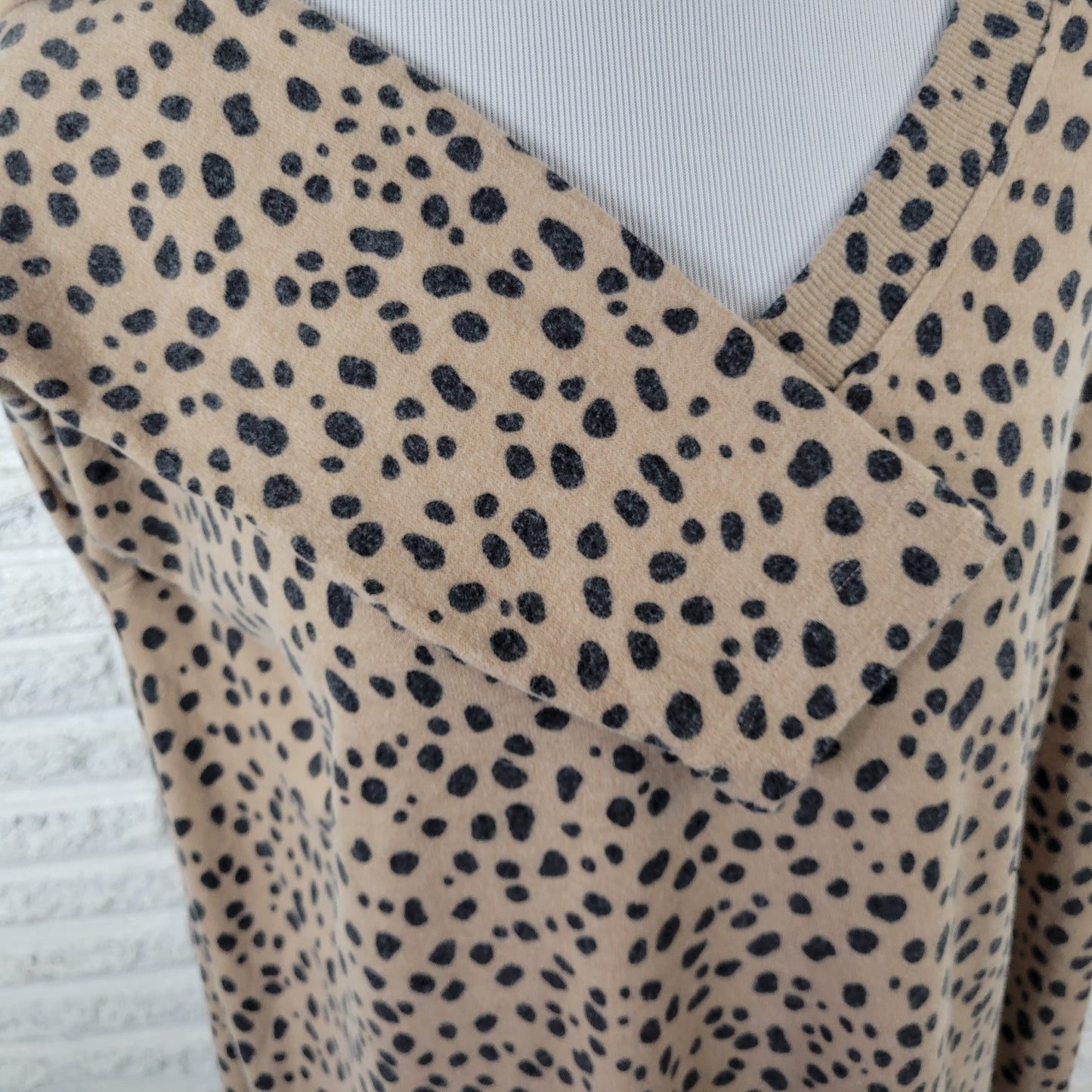 Croft & Barrow XXL Tan Black Animal Print Knit V-Neck 3/4 Sleeve Top ANI8E