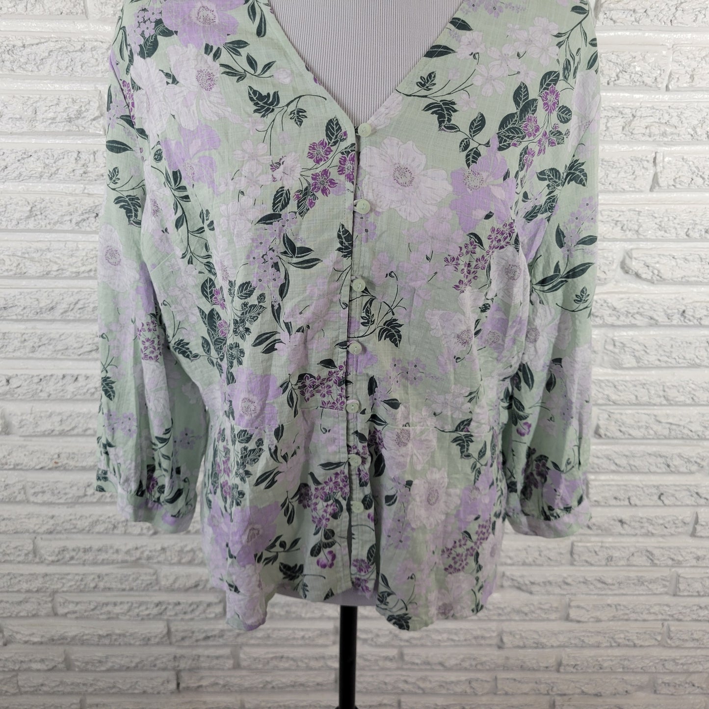 Liz Claiborne Women's PXL Top Green Purple Floral 3/4 Sleeve FLO331E