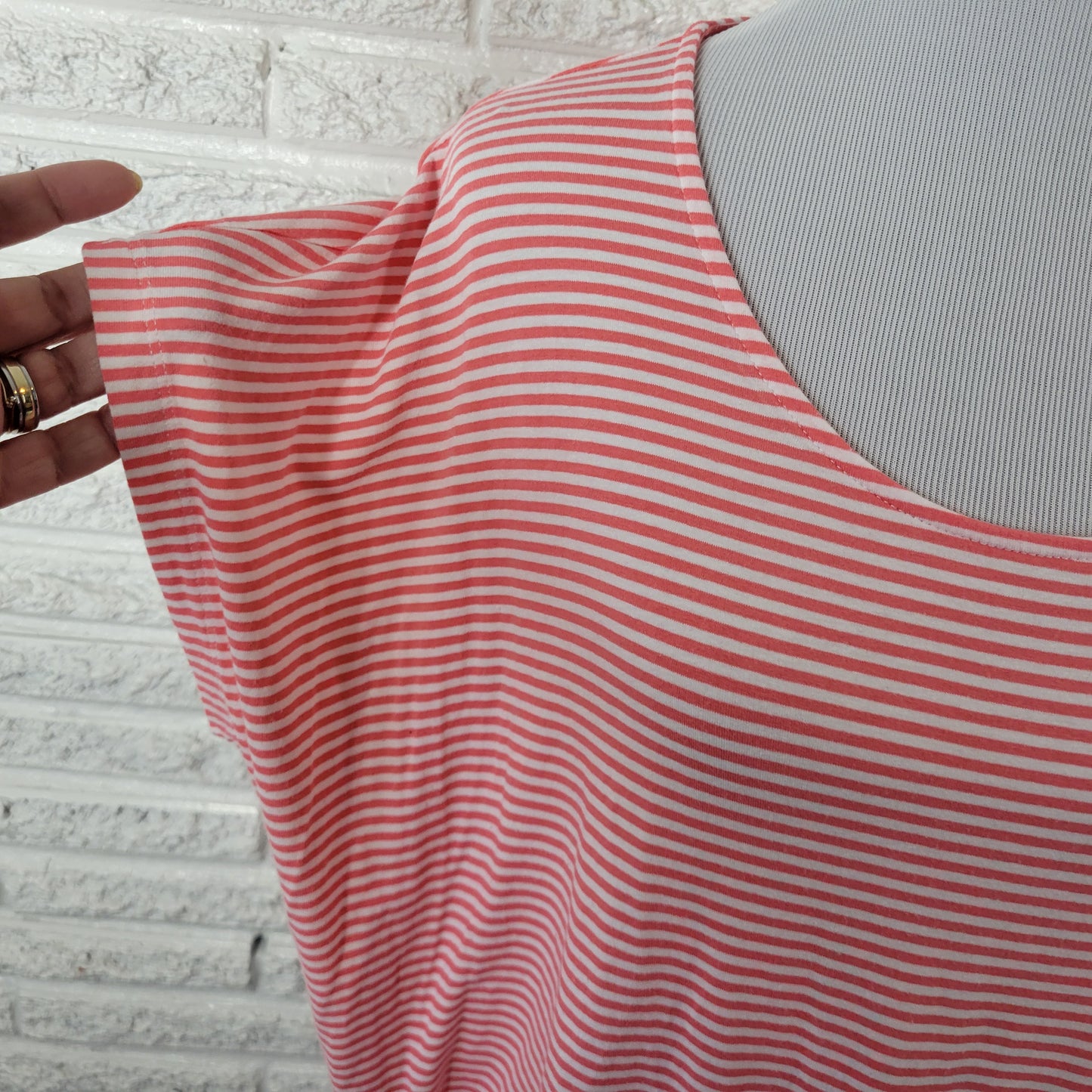 New York & Company Women's XL Pink White Striped Front Tie Tee T-Shirt STR136E