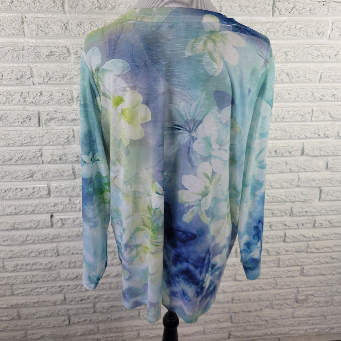 Time and Tru Women Top XXL 20 Floral Tee Blue Green Rhinestone FLO321E