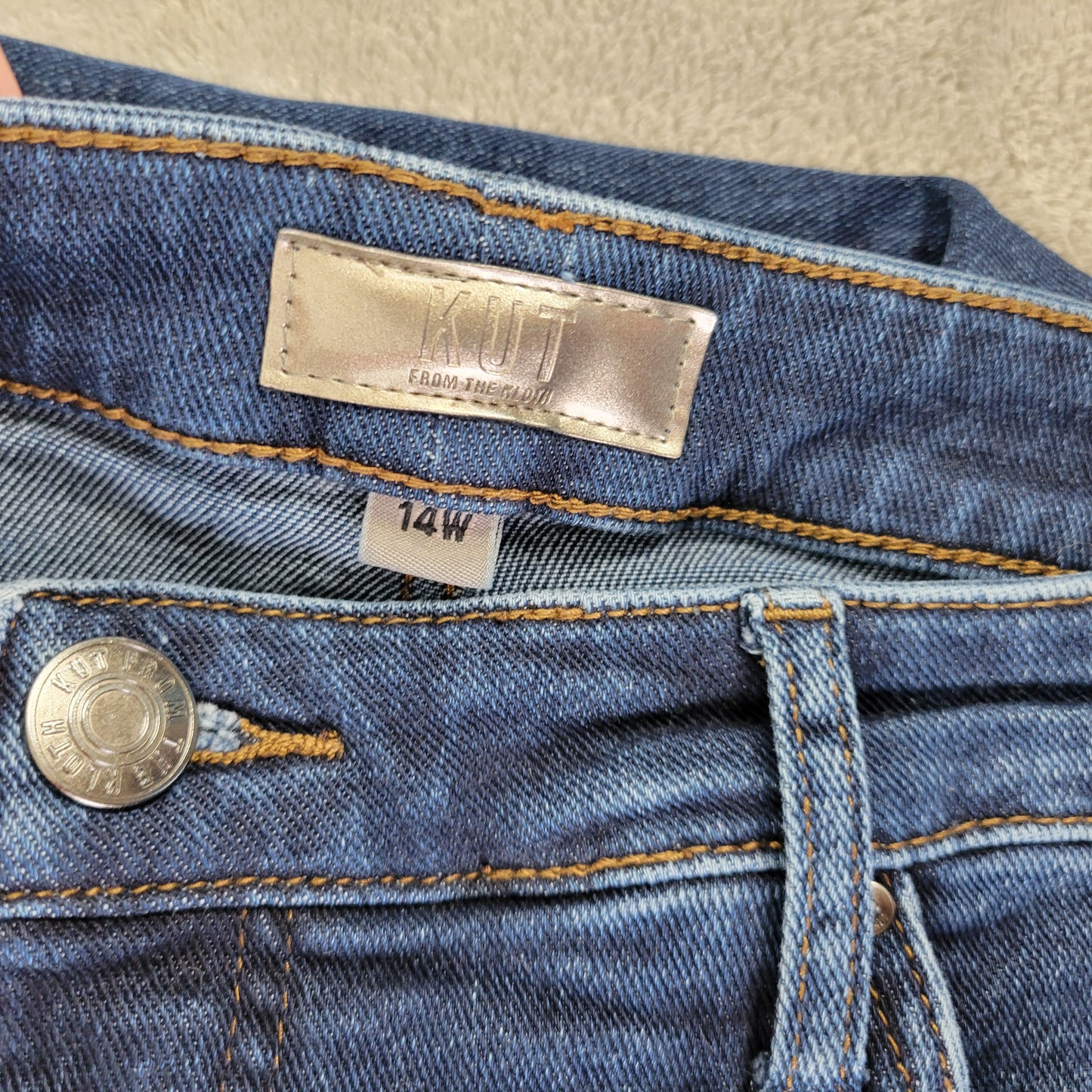 Kut from the Kloth Rachael Mom Jeans 14W Dark Wash Stretch Denim 5-Pocket SL20E