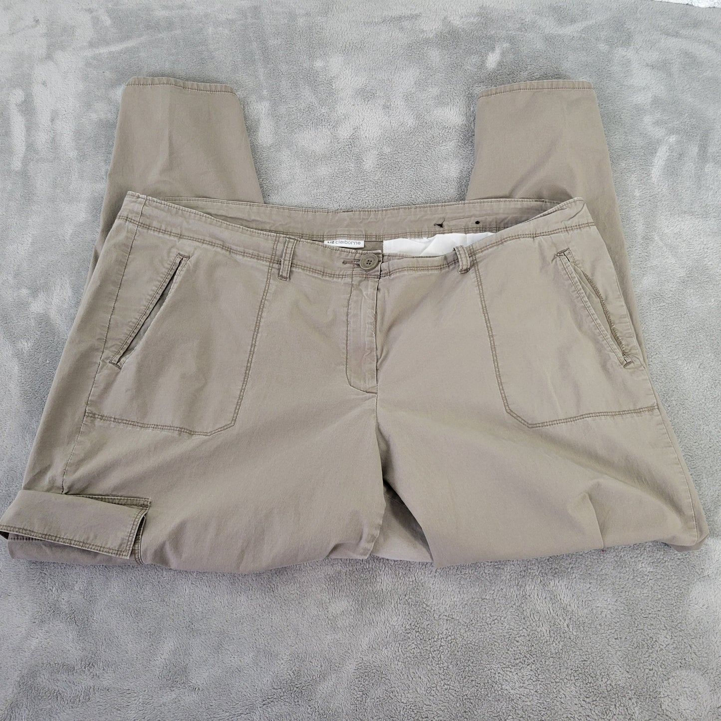 Liz Claiborne 18 Women's Capri Pants Tan Cotton Blend Straight Leg BRO21E