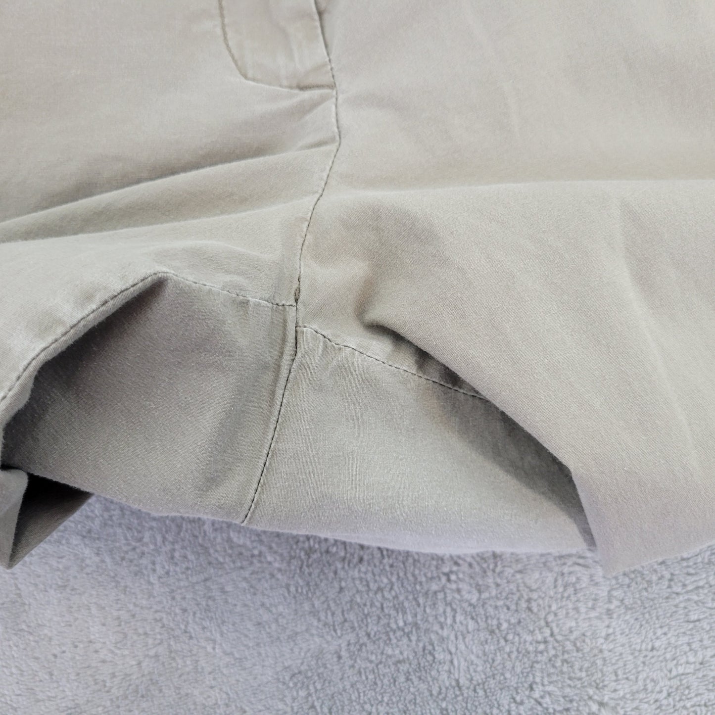 Liz Claiborne 18 Women's Capri Pants Tan Cotton Blend Straight Leg BRO21E