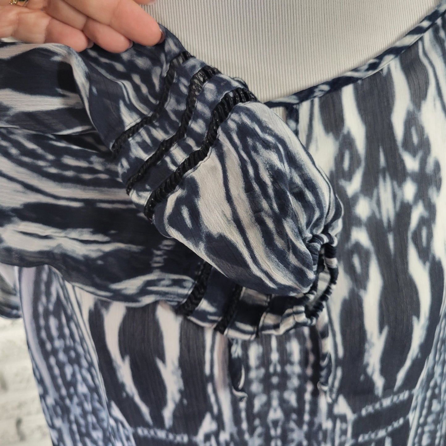 Jones New York XL Top Blue Watercolor Keyhole Blouse Sheer Sleeve Lined WAT1E