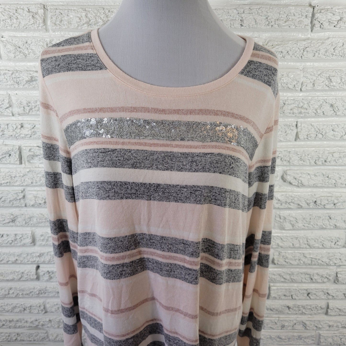 CJ Banks Womens 1X Knit Top Gray Tan Striped Sequin Long Sleeve Plus STR168XE