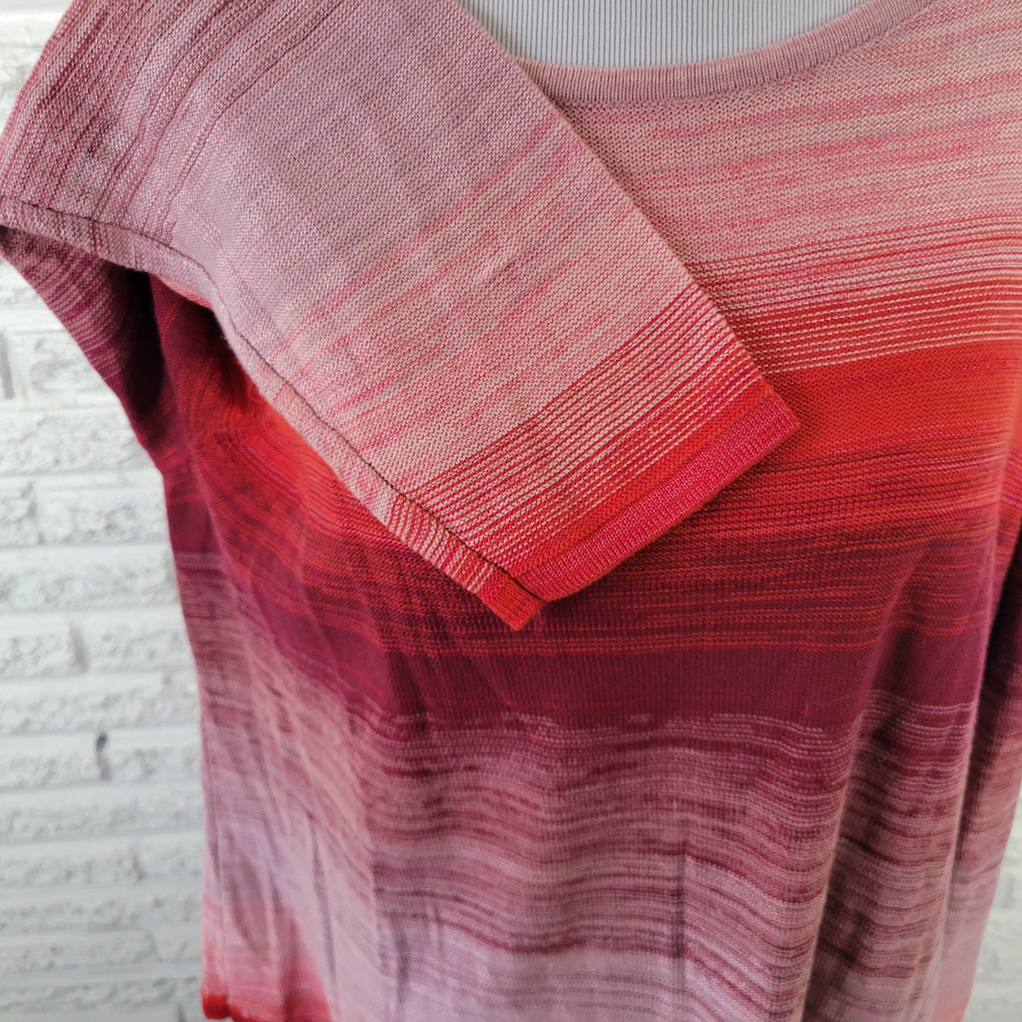 Chico's Women's XL Red Ombre Long Sleeve Knit Top Cotton Blend Pullover RED4E