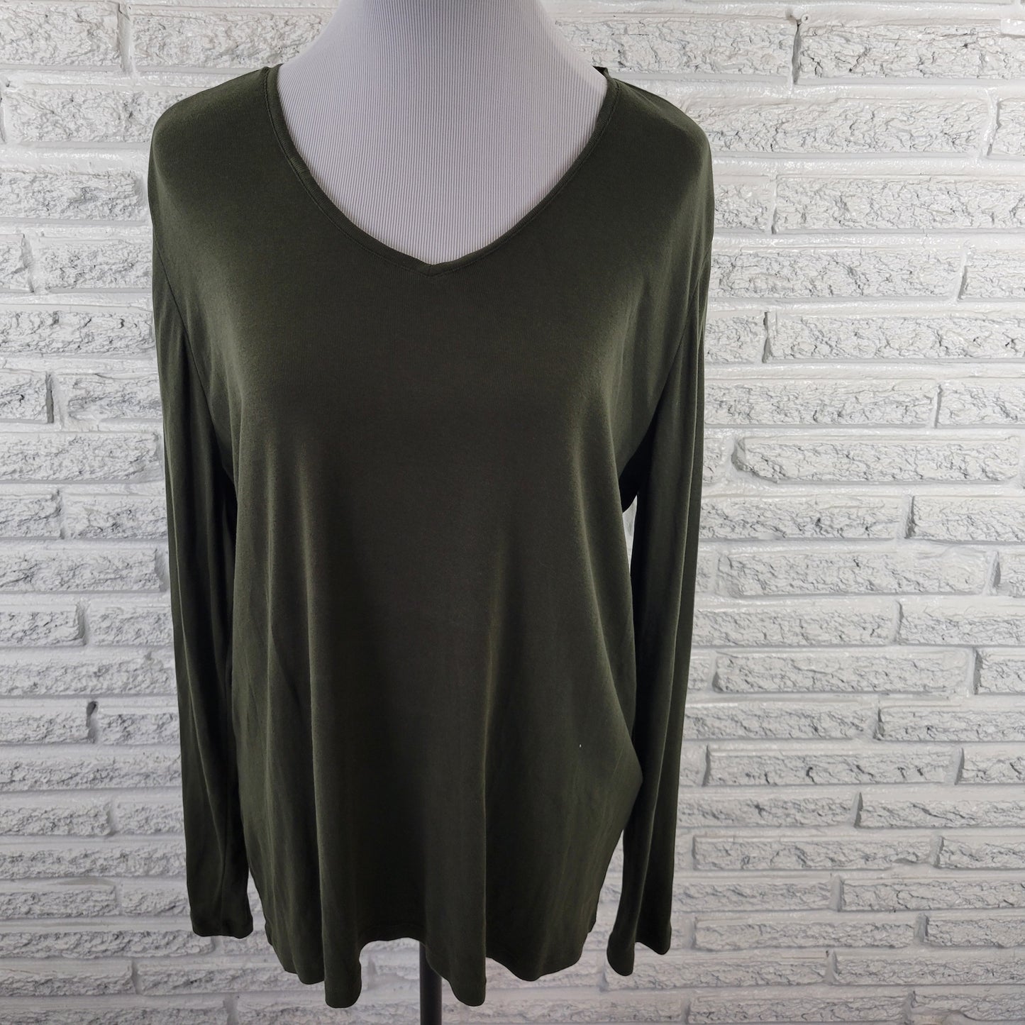 Chico's Women's XL Green Tee V-Neck Long Sleeve 100% Cotton Pullover GRE52E