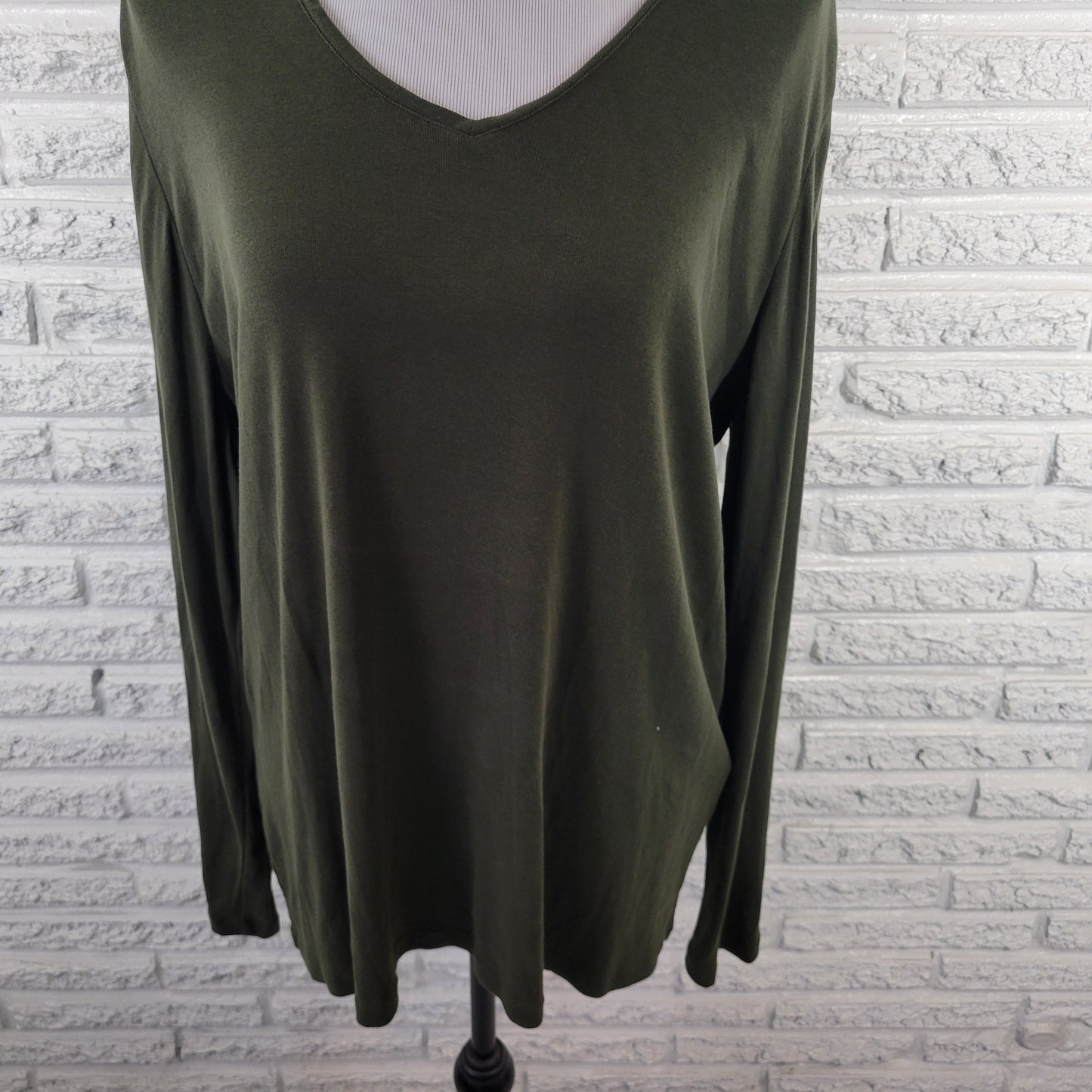 Chico's Women's XL Green Tee V-Neck Long Sleeve 100% Cotton Pullover GRE52E