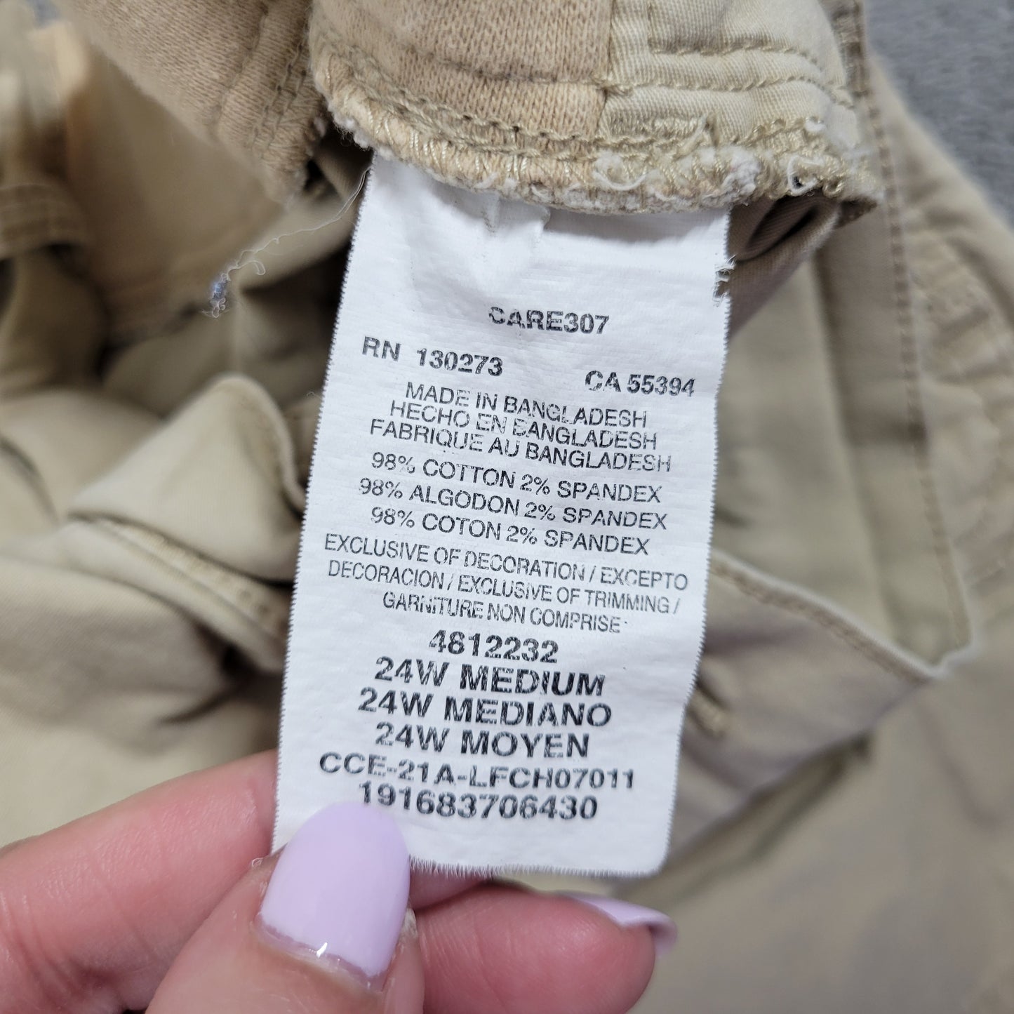 Lee Women's Cargo Shorts 24W Plus Beige Relaxed Fit Elastic Waist C1XE