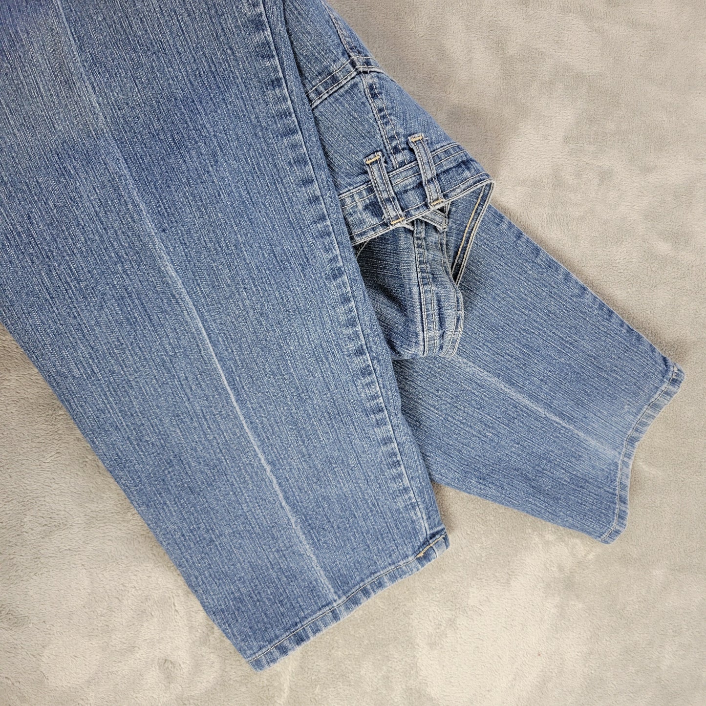 Gloria Vanderbilt 18W Women's Straight Leg Jeans Medium Blue Wash SL39E