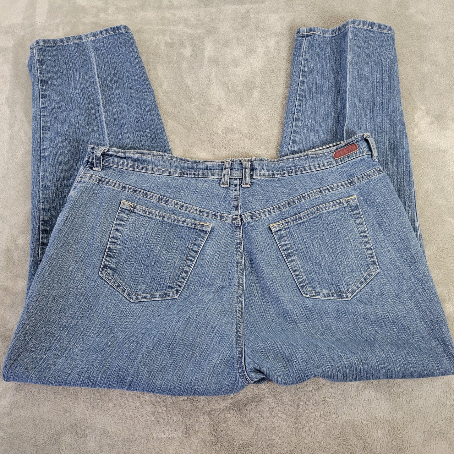 Gloria Vanderbilt 18W Women's Straight Leg Jeans Medium Blue Wash SL39E