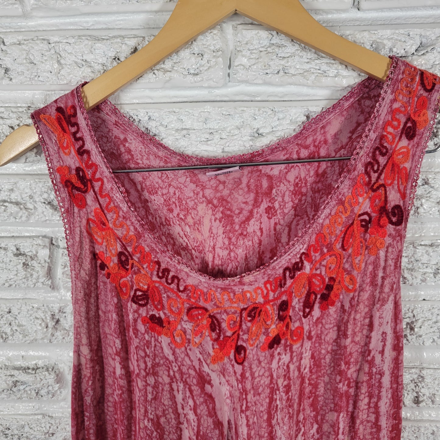 Shoreline Women’s 1XL 2XL Swim Coverup Red Batik Pineapple Embroidered WAT76E