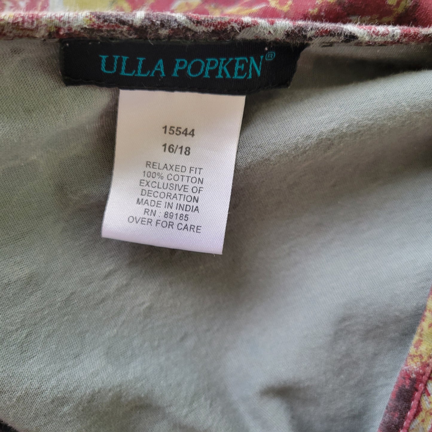 Ulla Popken Women's Top 16/18 Burgundy Green Geometric Glitter V-Neck GEO248E