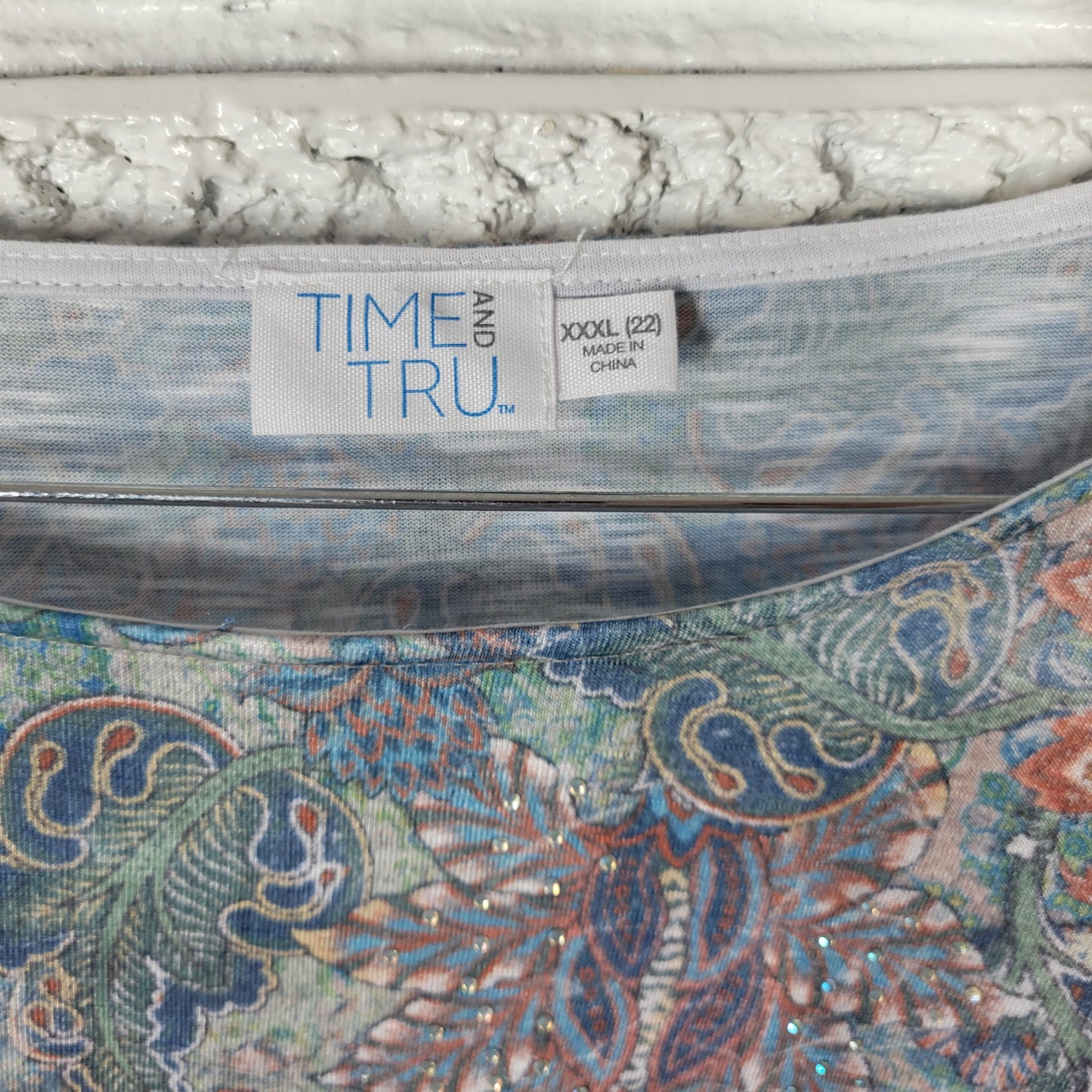 Time & Tru Women's XXXL 22 Top Floral Rhinestone Long Sleeve Plus FLO234E