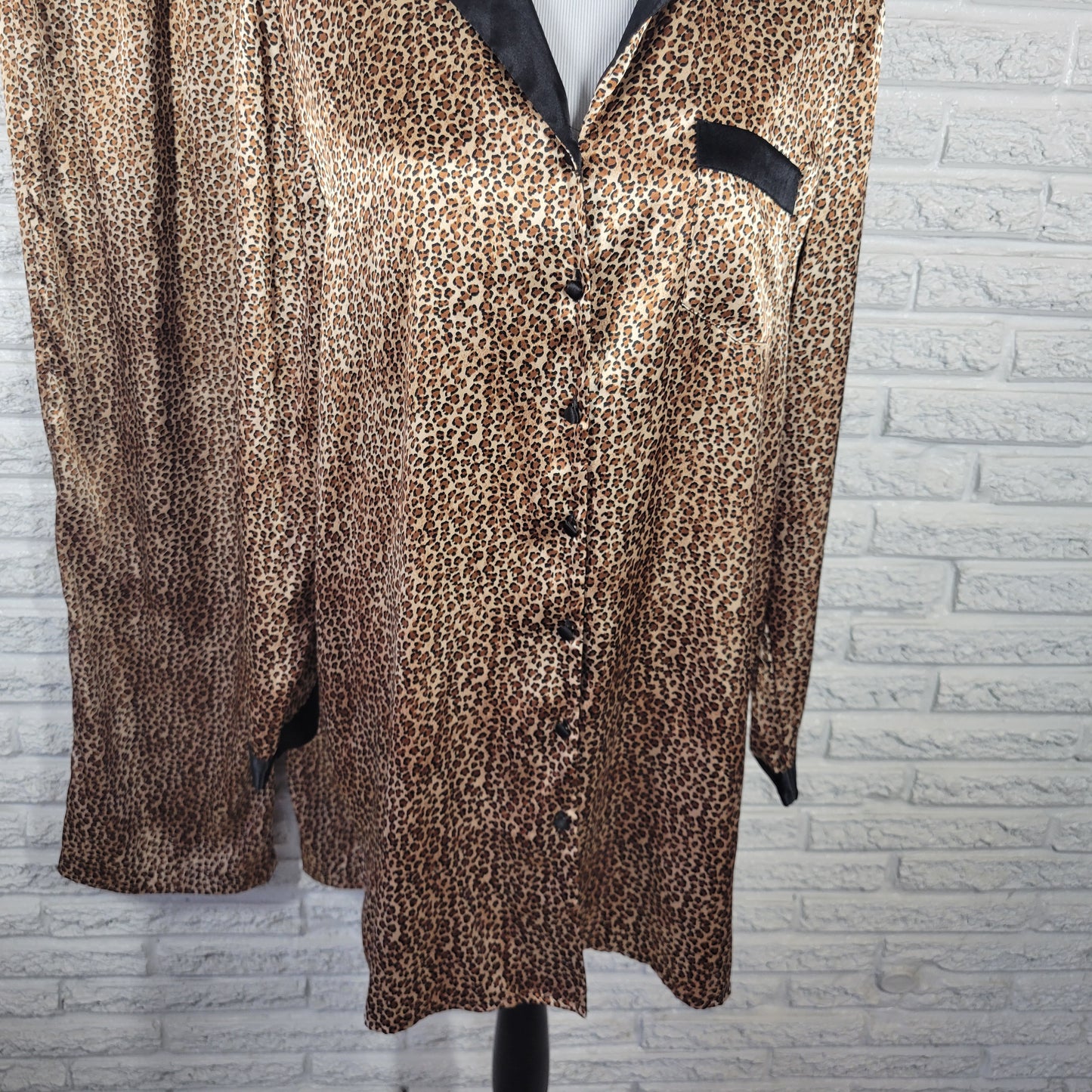 Inner Most Women's XL Pajama Set Brown Tan Animal Print Button Up ANI34E