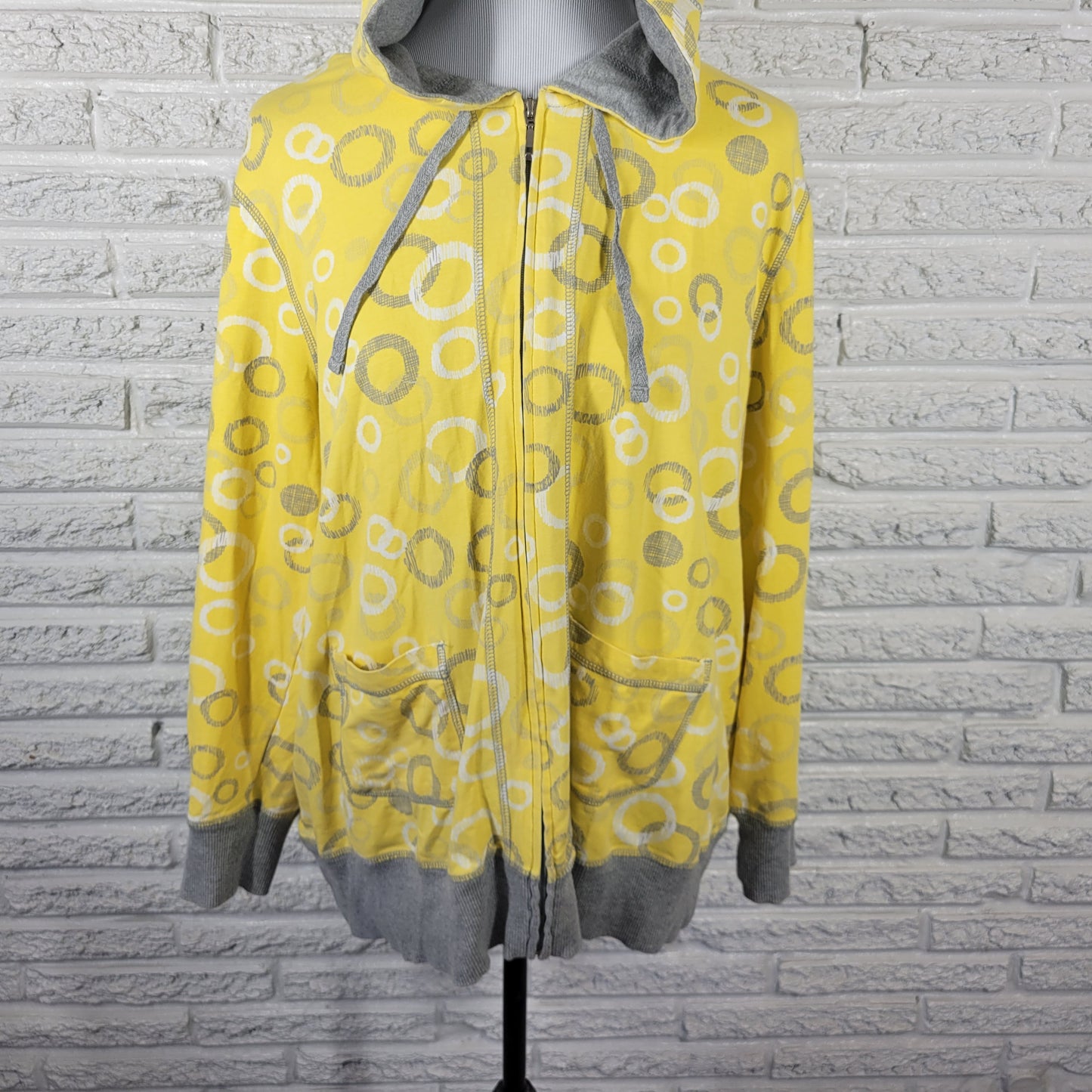 Onque Woman 1X Yellow Geometric Zip Hoodie Jacket Cotton Stretch SWE118E