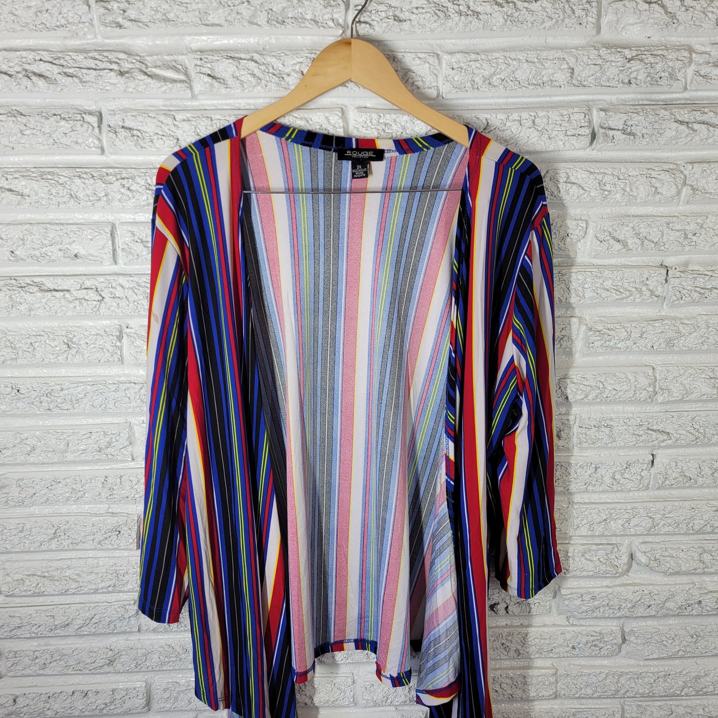 Rouge Women's 2X Open Cardigan Top Red Blue Striped Front Tie 3/4 Sleeve STR128E