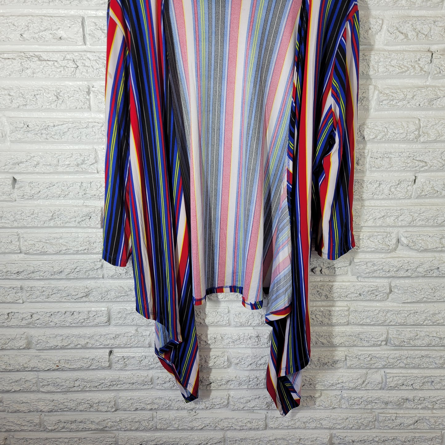 Rouge Women's 2X Open Cardigan Top Red Blue Striped Front Tie 3/4 Sleeve STR128E