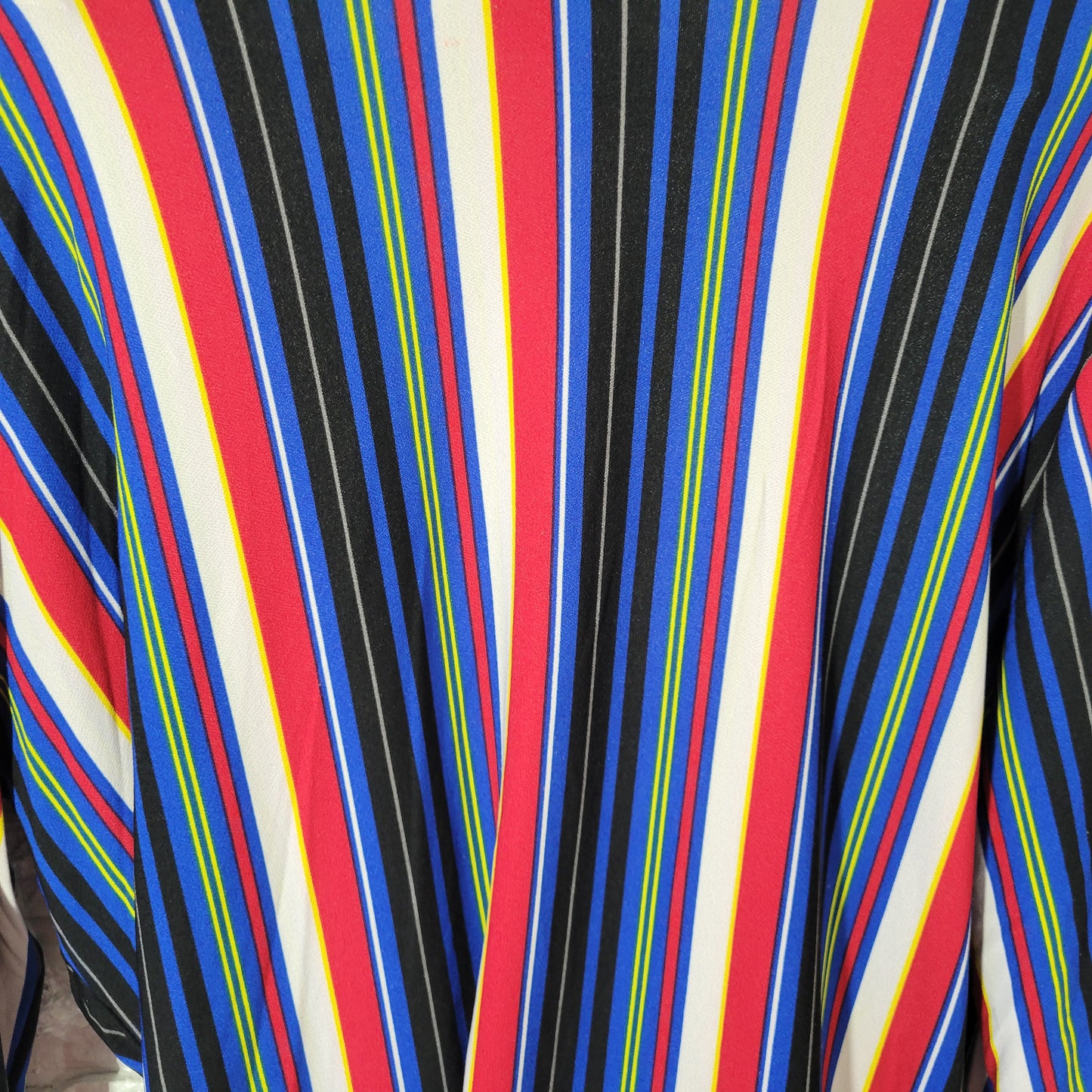 Rouge Women's 2X Open Cardigan Top Red Blue Striped Front Tie 3/4 Sleeve STR128E