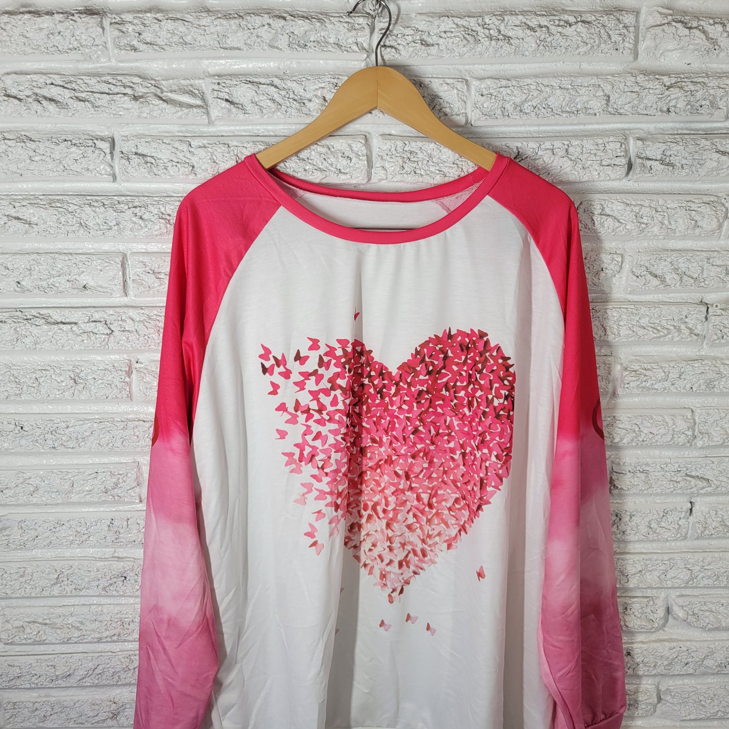 Valentine's Day Women's 5XL Tee Ombre Pink Butterfly Heart Long Raglan E1E