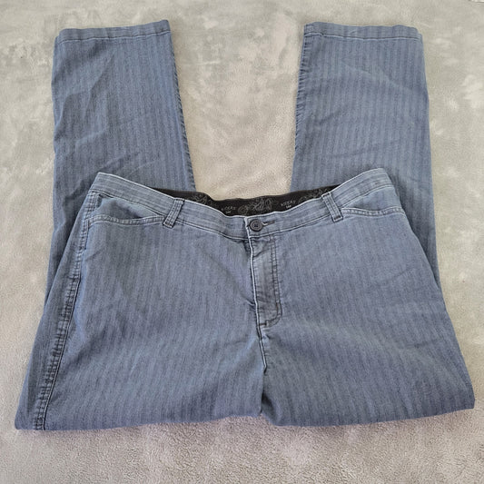 Riders By Lee Women's Size 18 Pants Blue Striped Elastic Waist STR191E