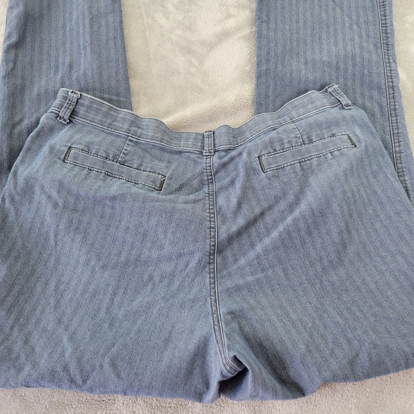 Riders By Lee Women's Size 18 Pants Blue Striped Elastic Waist STR191E