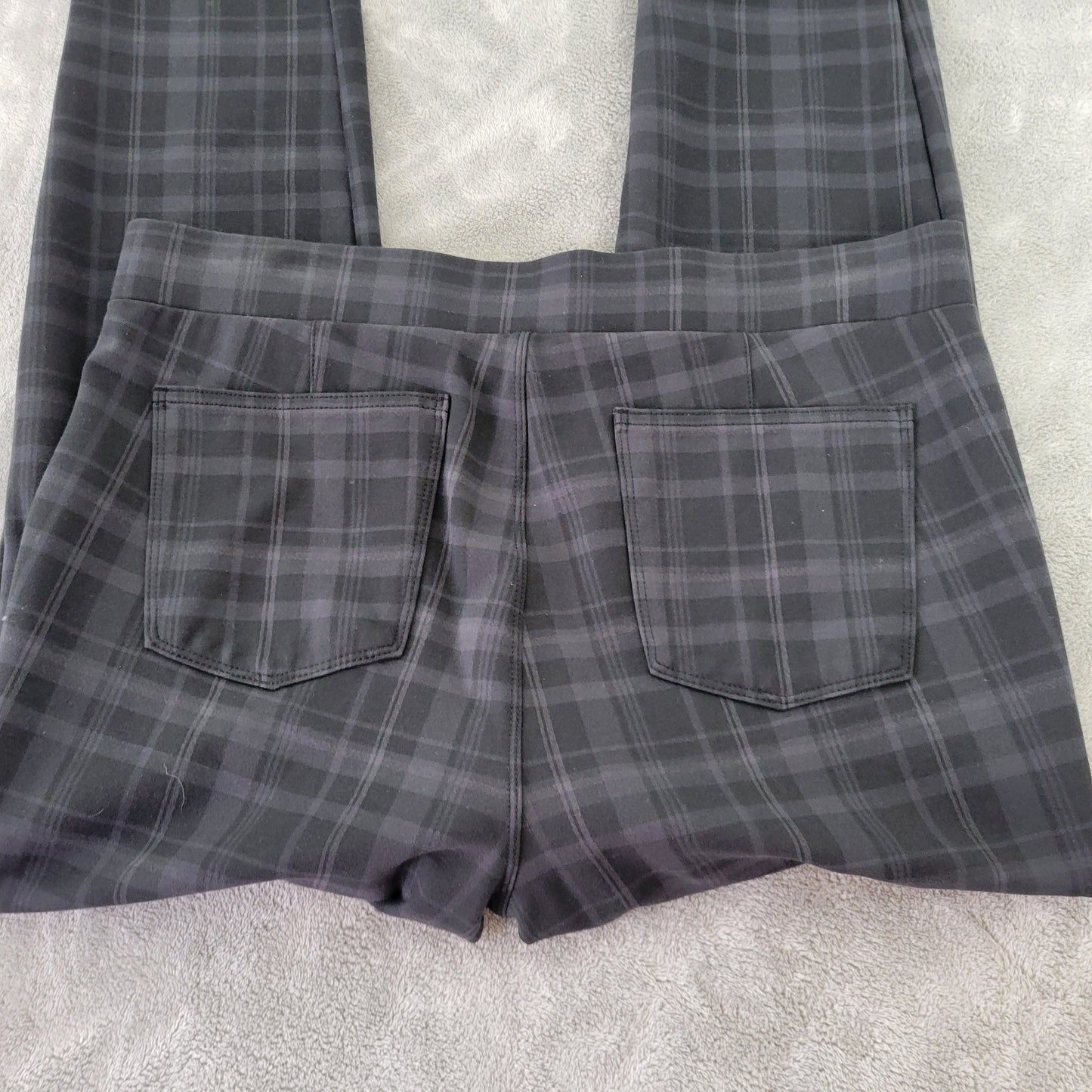 Style & Co Women's XL Black Gray Plaid Pull-On Crop Pants Straight PLA37E