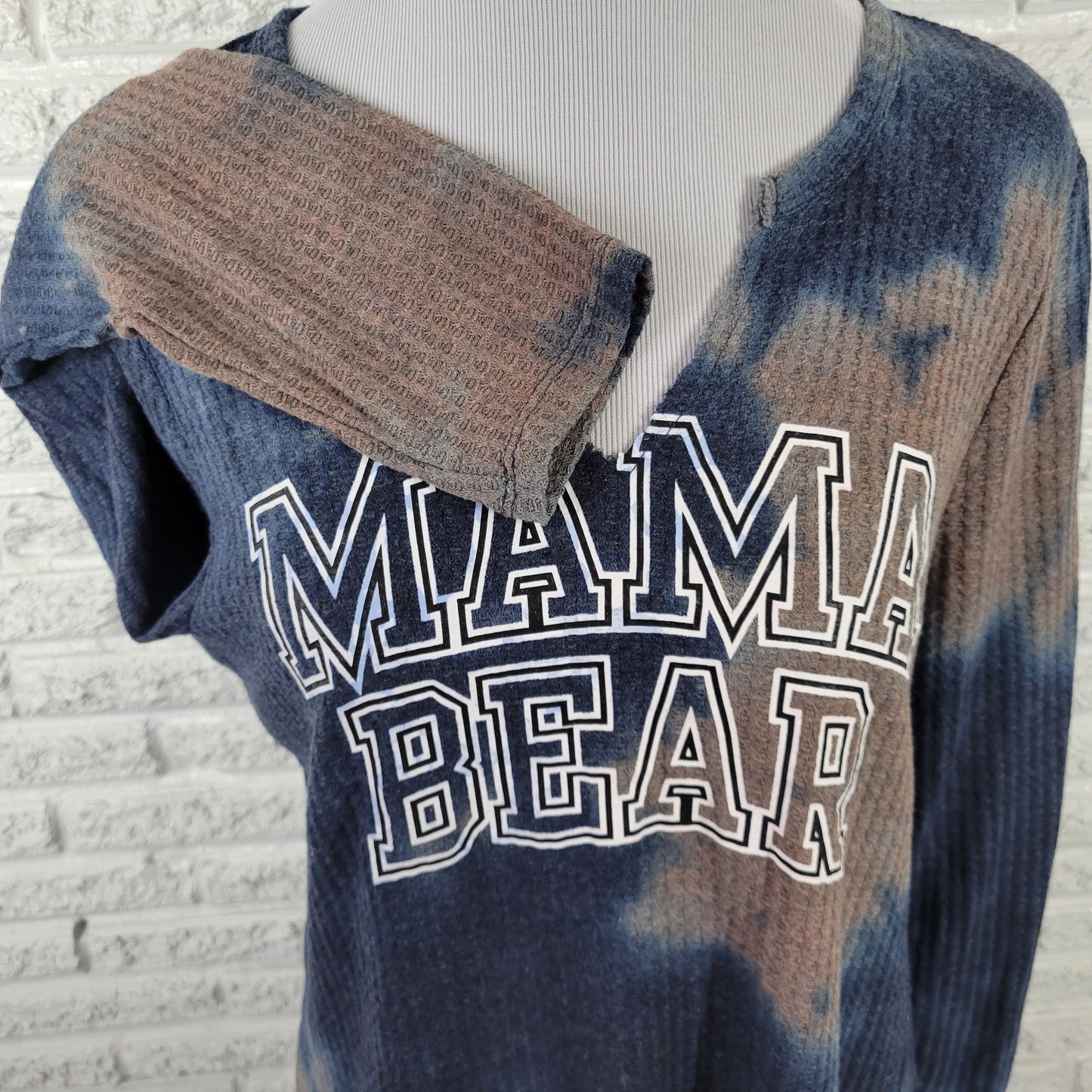 Torrid 1X Plus Mama Bear Blue Knit Top V-Neck Long Sleeve Pullover BLU250E