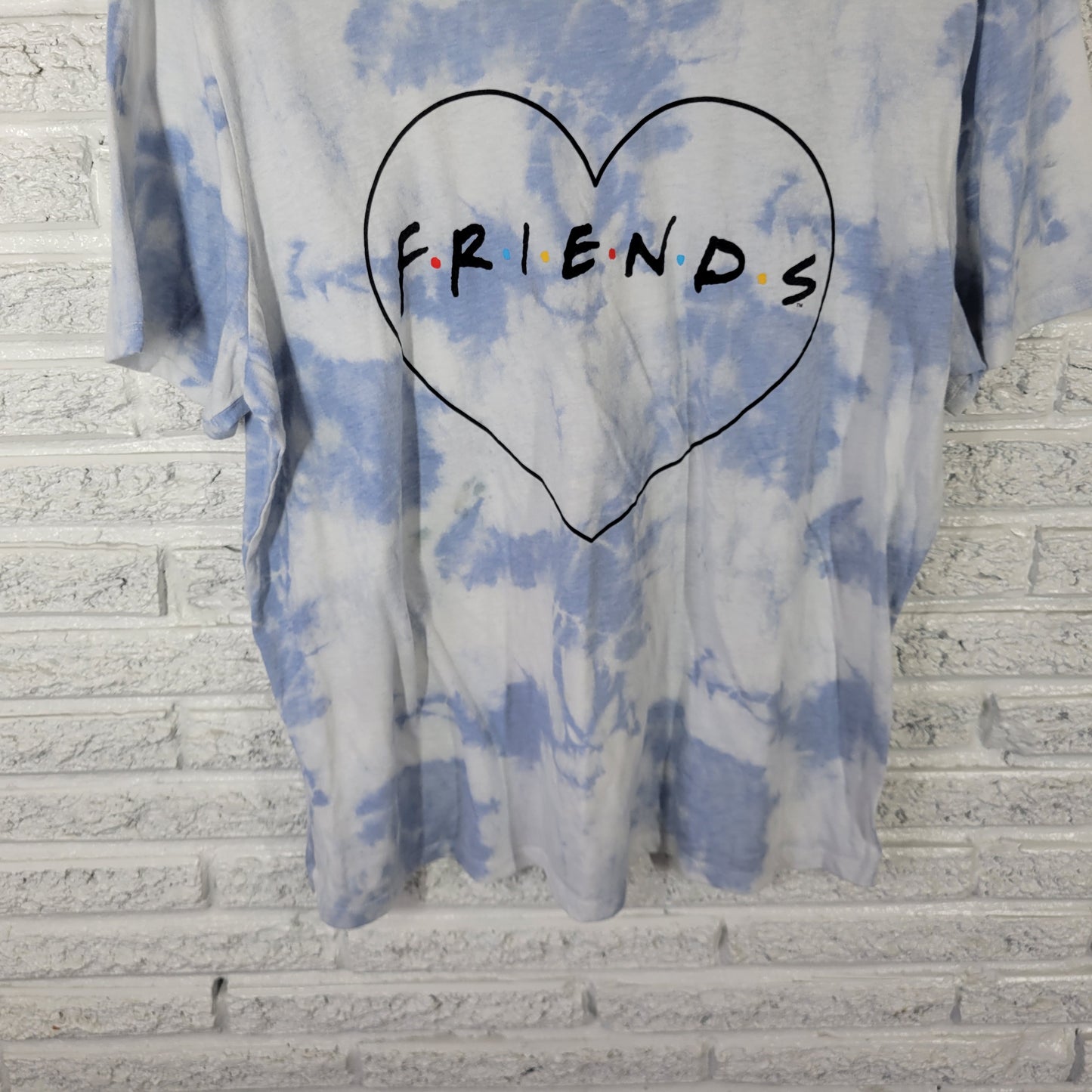 Friends Women's 2X Plus Blue Tie Dye T-Shirt Cotton Blend Crew Neck TV TIE40E