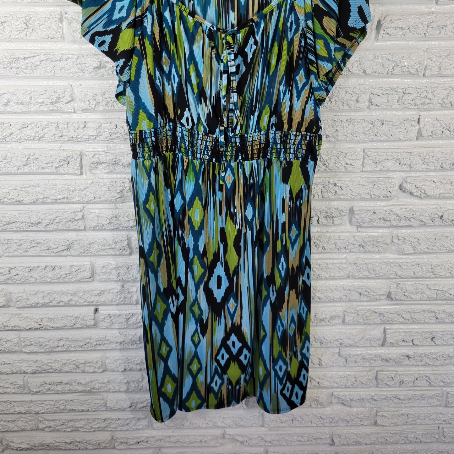Avenue Dress 22/24 Plus Size Sheath Geometric Boat Neck Keyhole GEO277E
