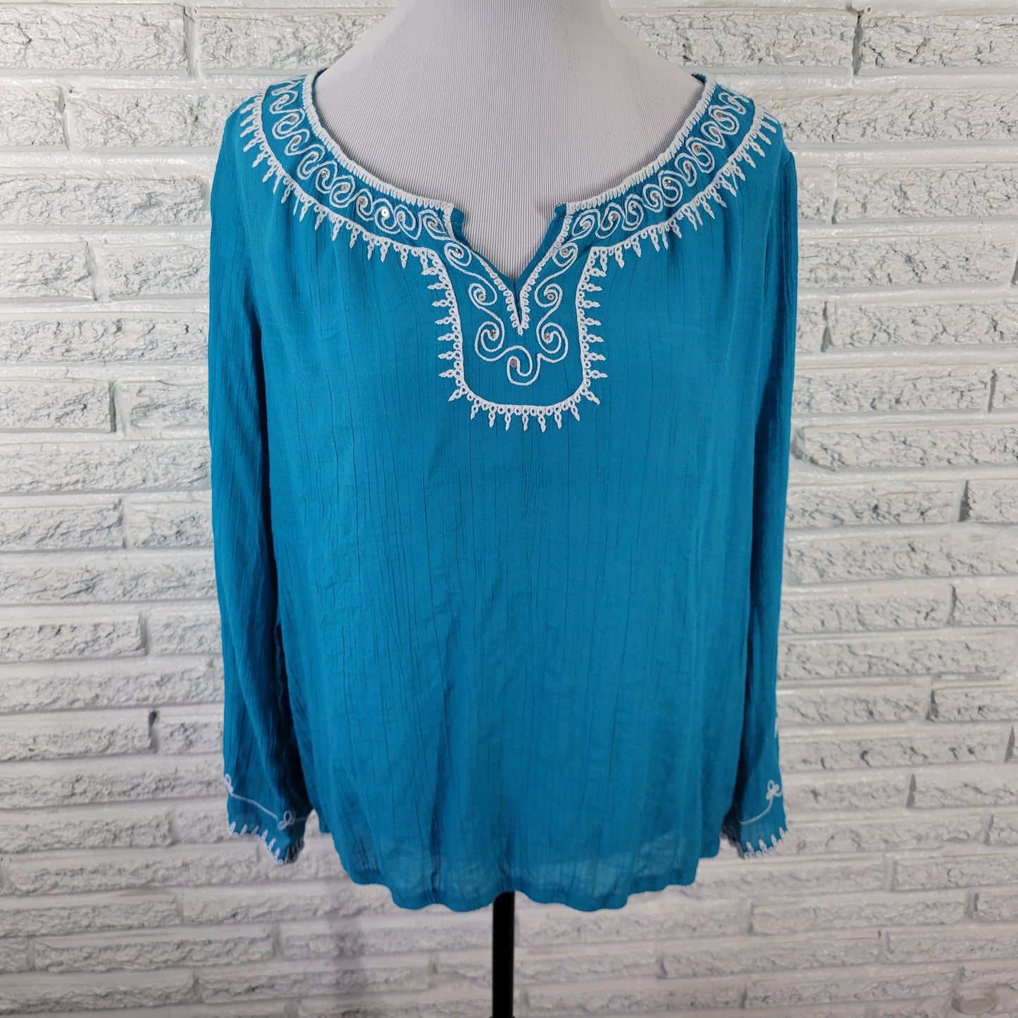 Alyx Womens Top XL Blue Sequin Embroidered Keyhole Blouse Long BLU283E