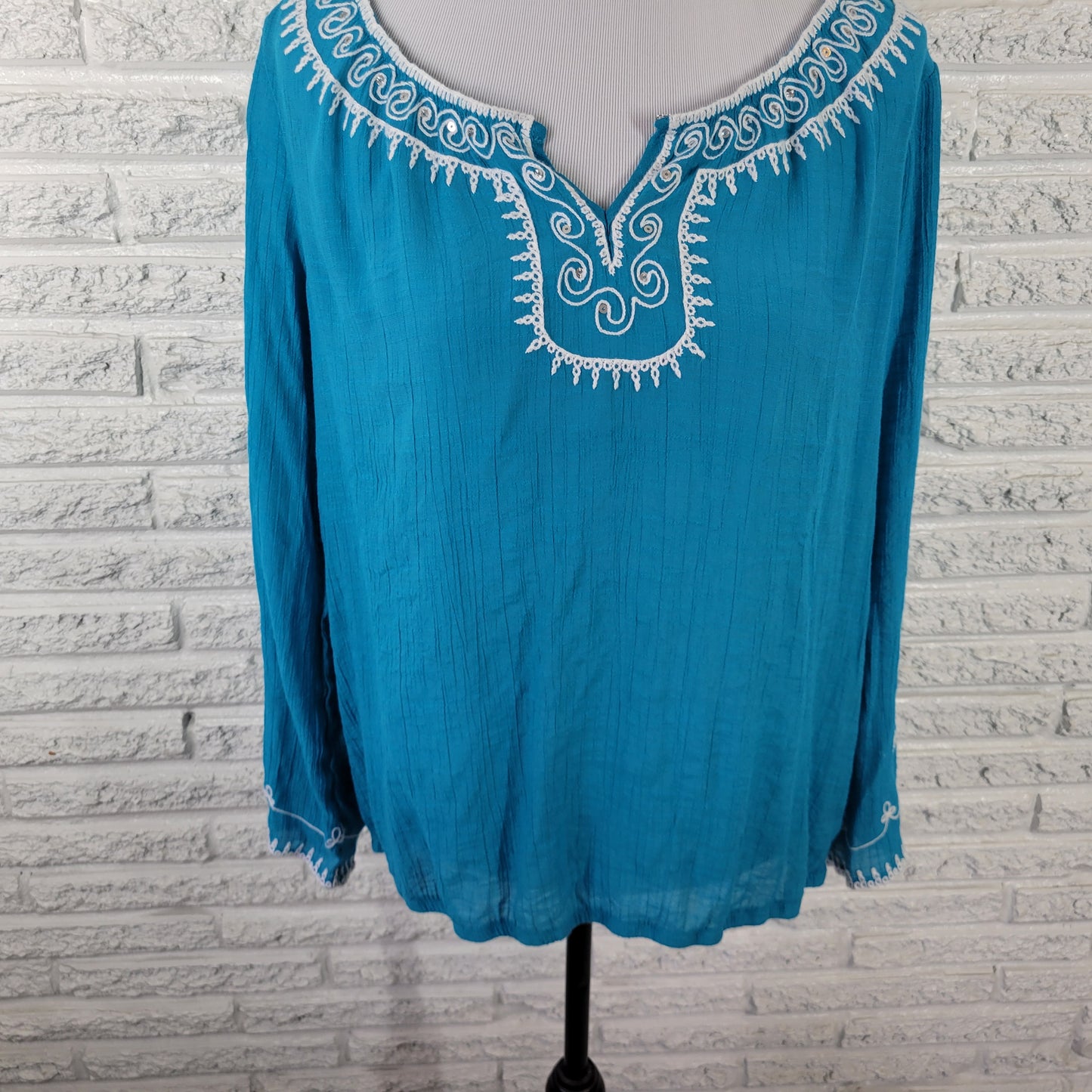 Alyx Womens Top XL Blue Sequin Embroidered Keyhole Blouse Long BLU283E