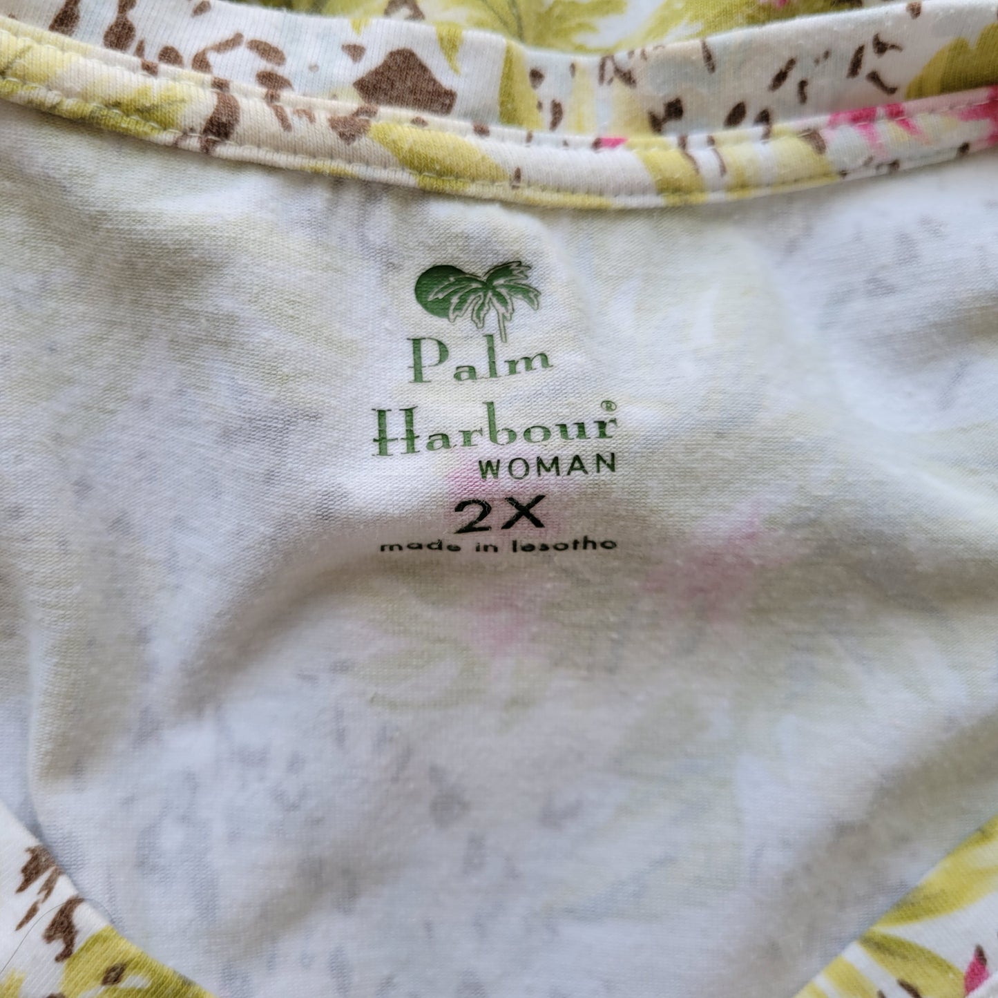 Palm Harbour Women's 2X Top Blouse Plus Green Pink Floral V-Neck FLO281XE