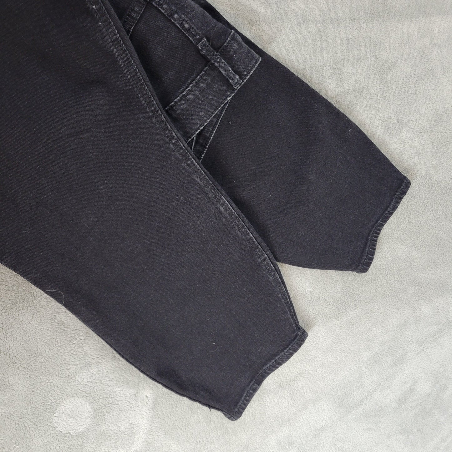 Old Navy Women's 24 Plus WOW Super Skinny High Rise Capri Black Jeans SKI13E